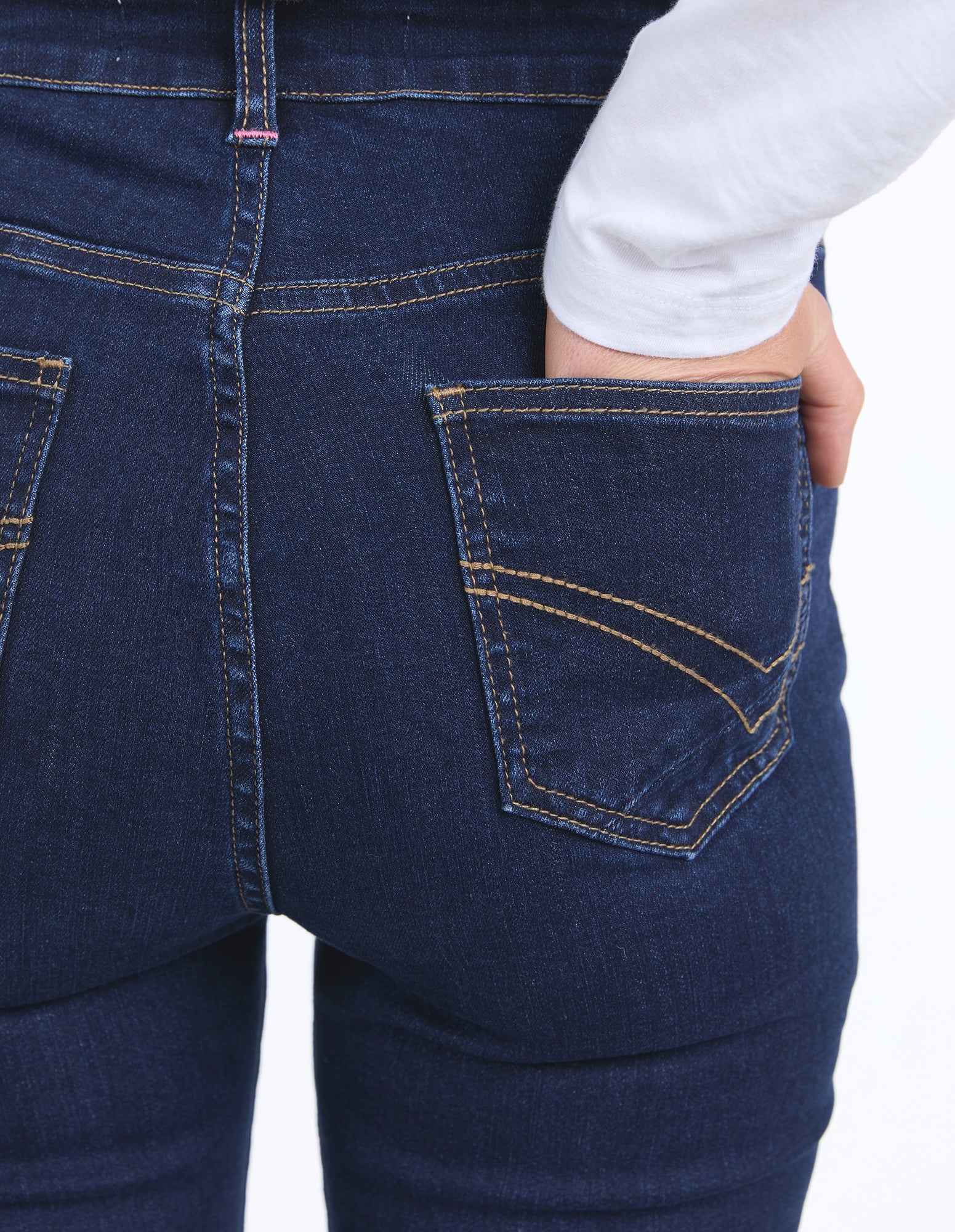 Ada Straight Leg Jean Dark Blue Wash - Image 11