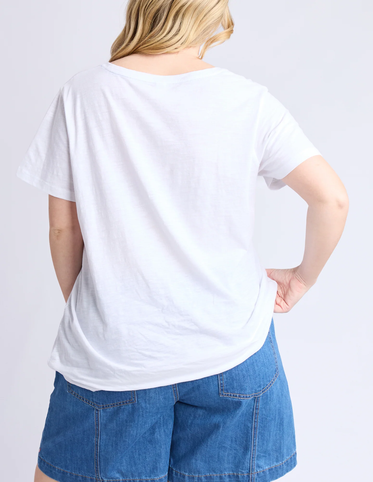 Alfresco Tee White - Image 3