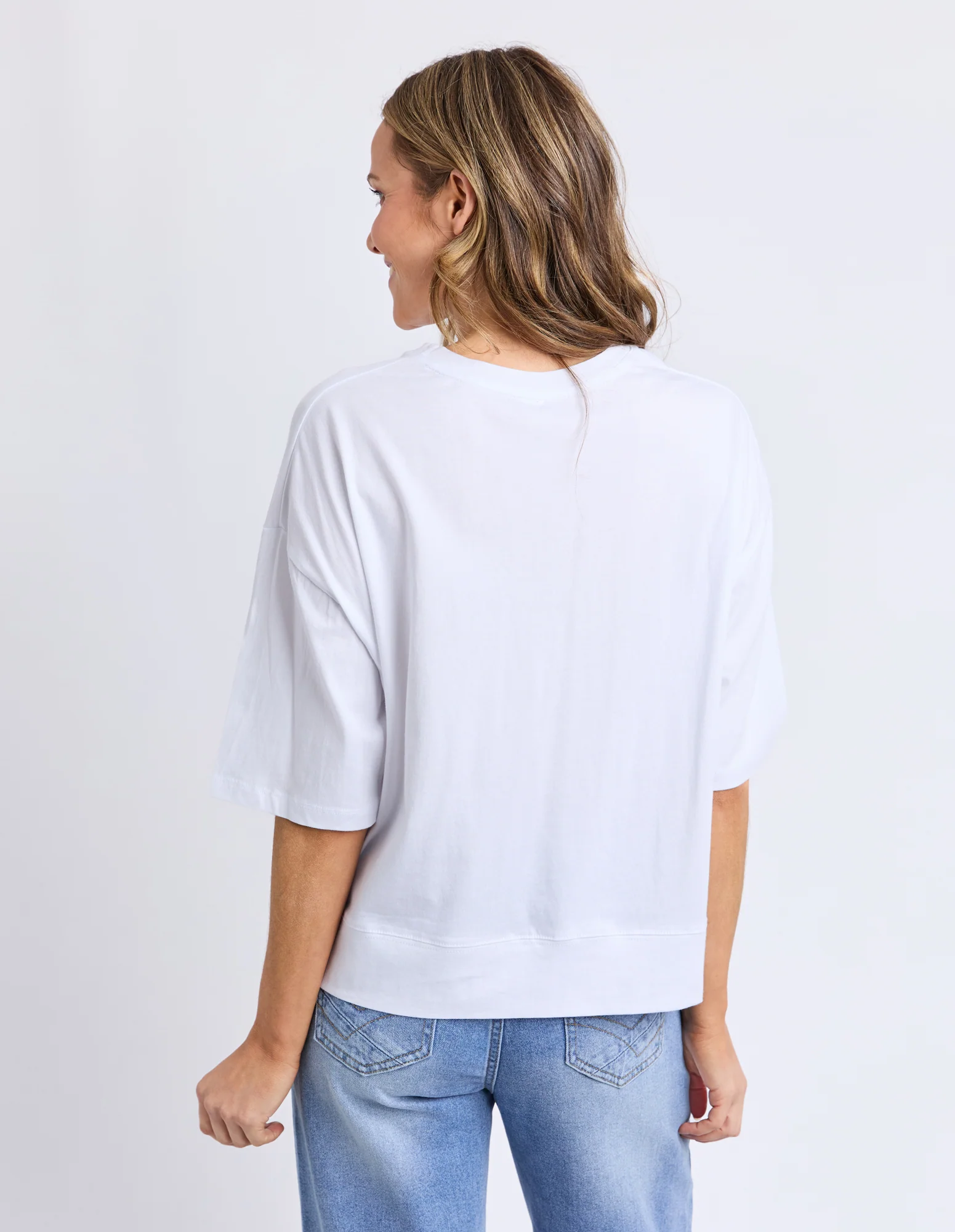 Alice Short Sleeve Tee White - Image 3