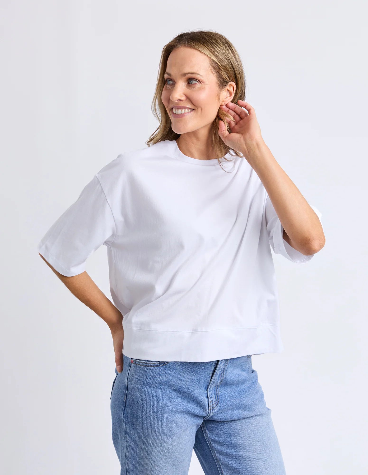 Alice Short Sleeve Tee White - Image 4