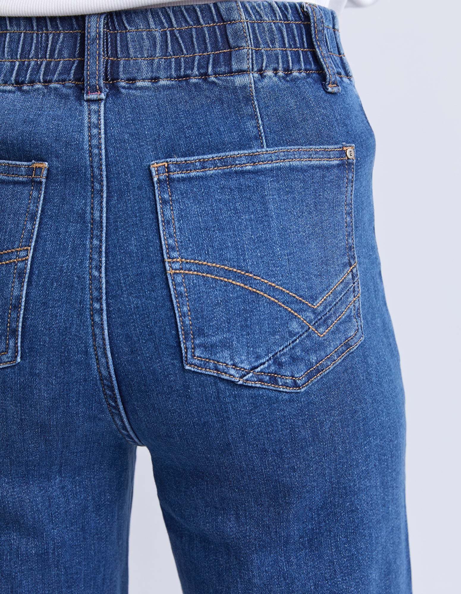 Alyssa Front Pocket Jean Mid Blue Wash - Image 5
