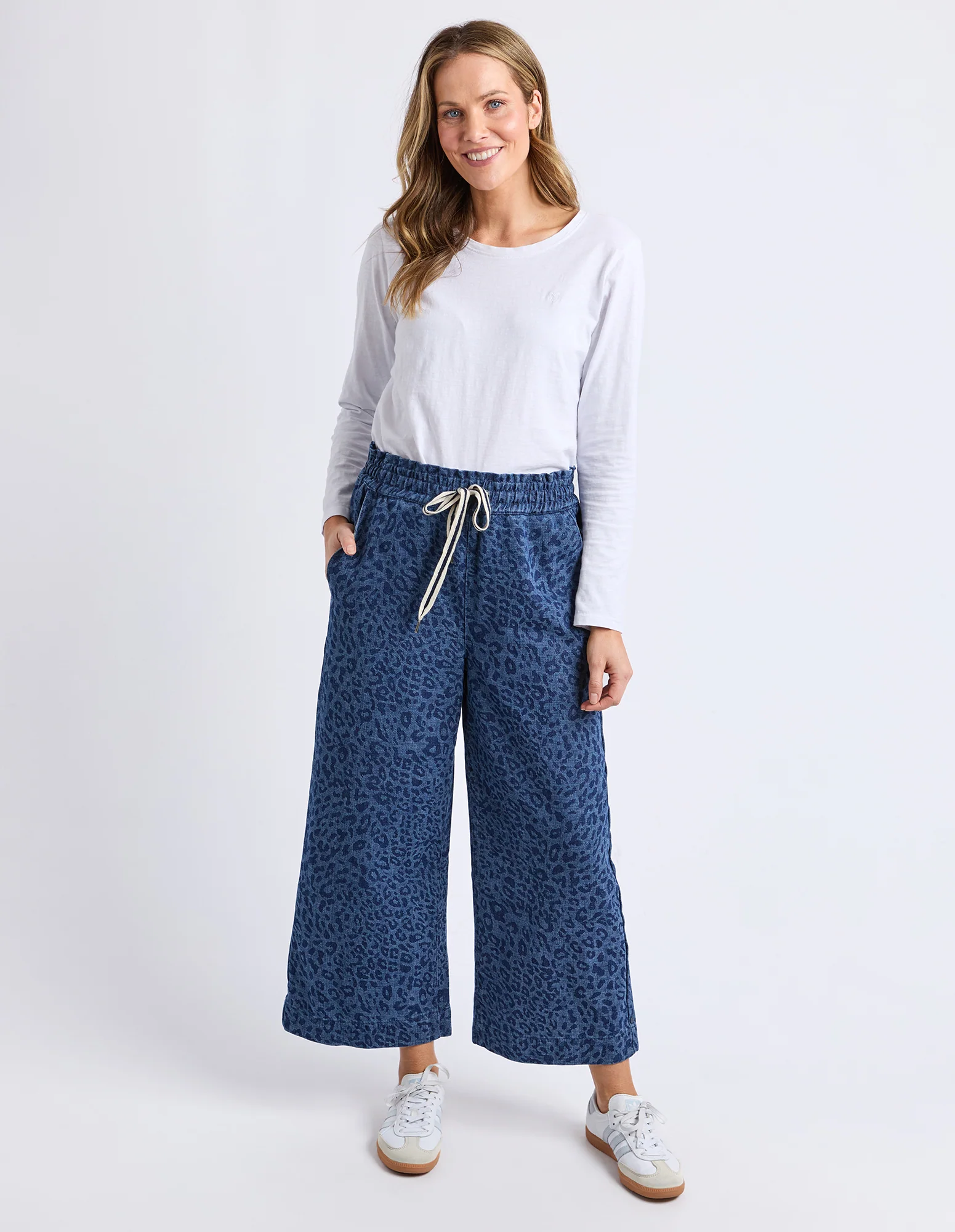 Anna Animal Denim Pant Dark Blue - Image 3