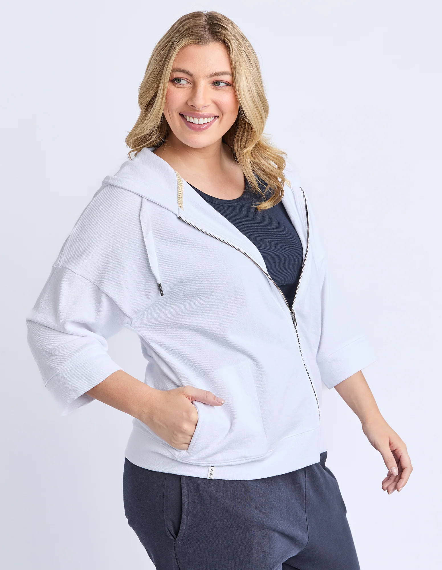 Beachy Zip Hoodie White - Image 10