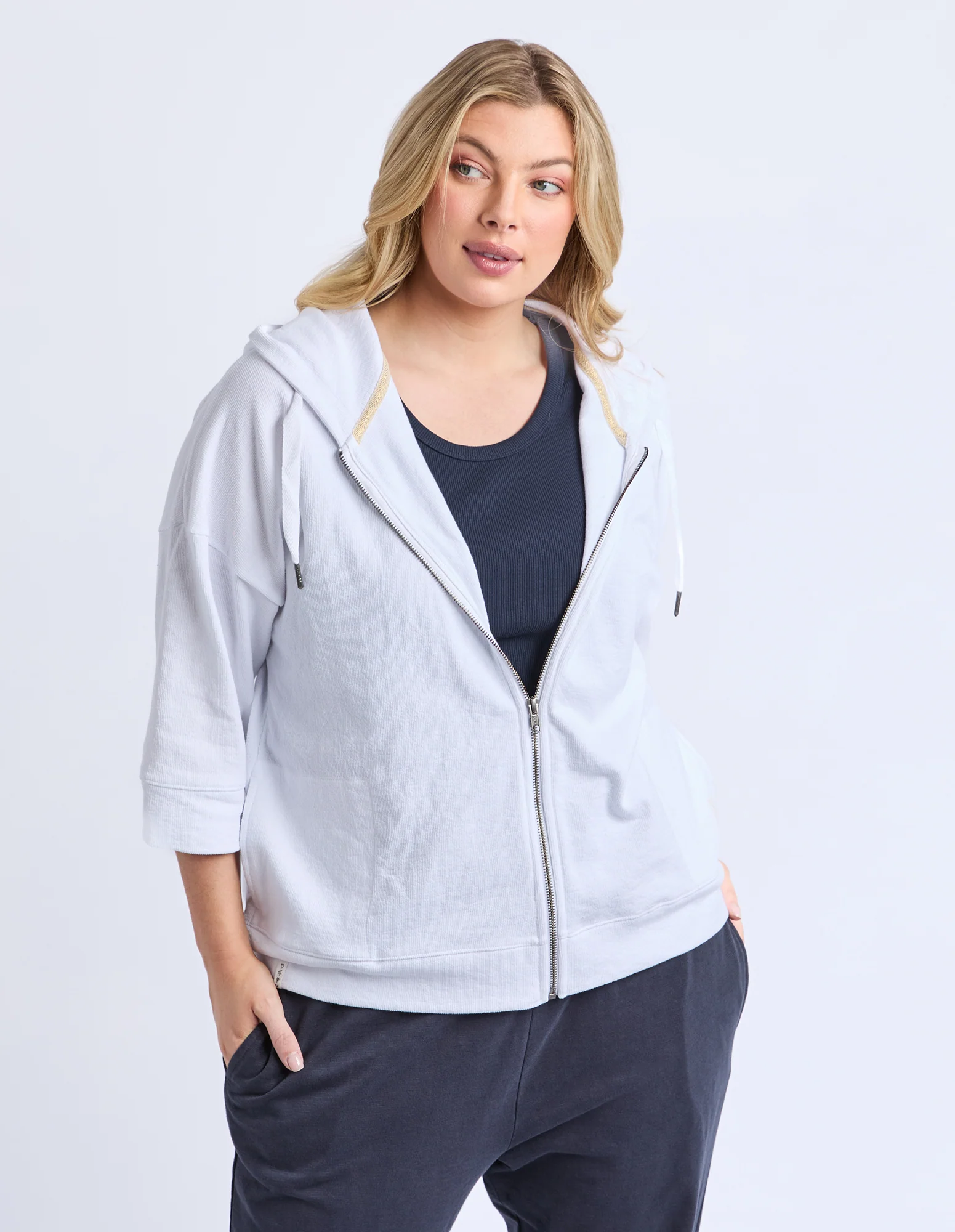 Beachy Zip Hoodie White - Image 7