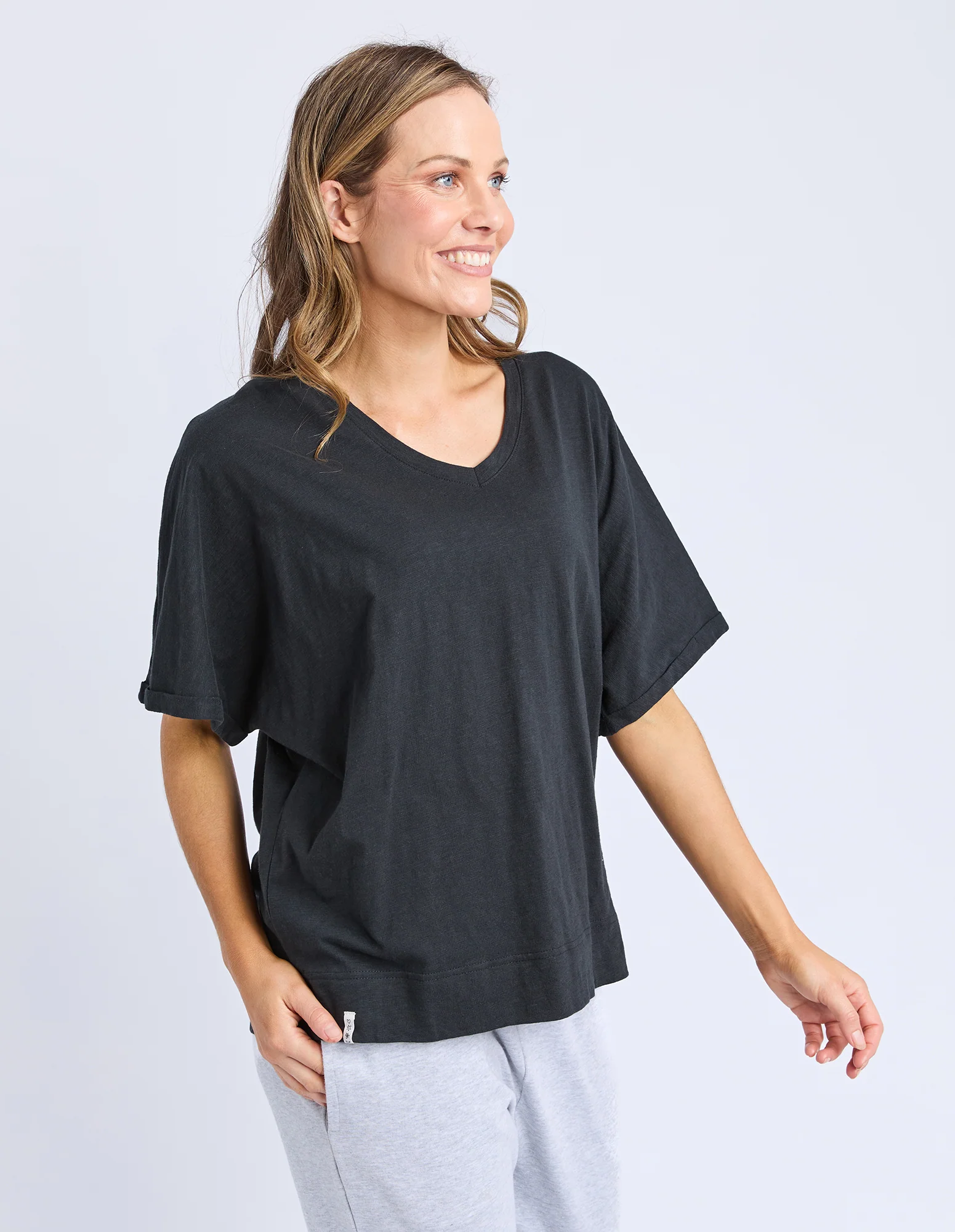 Beau Tee Black - Image 5