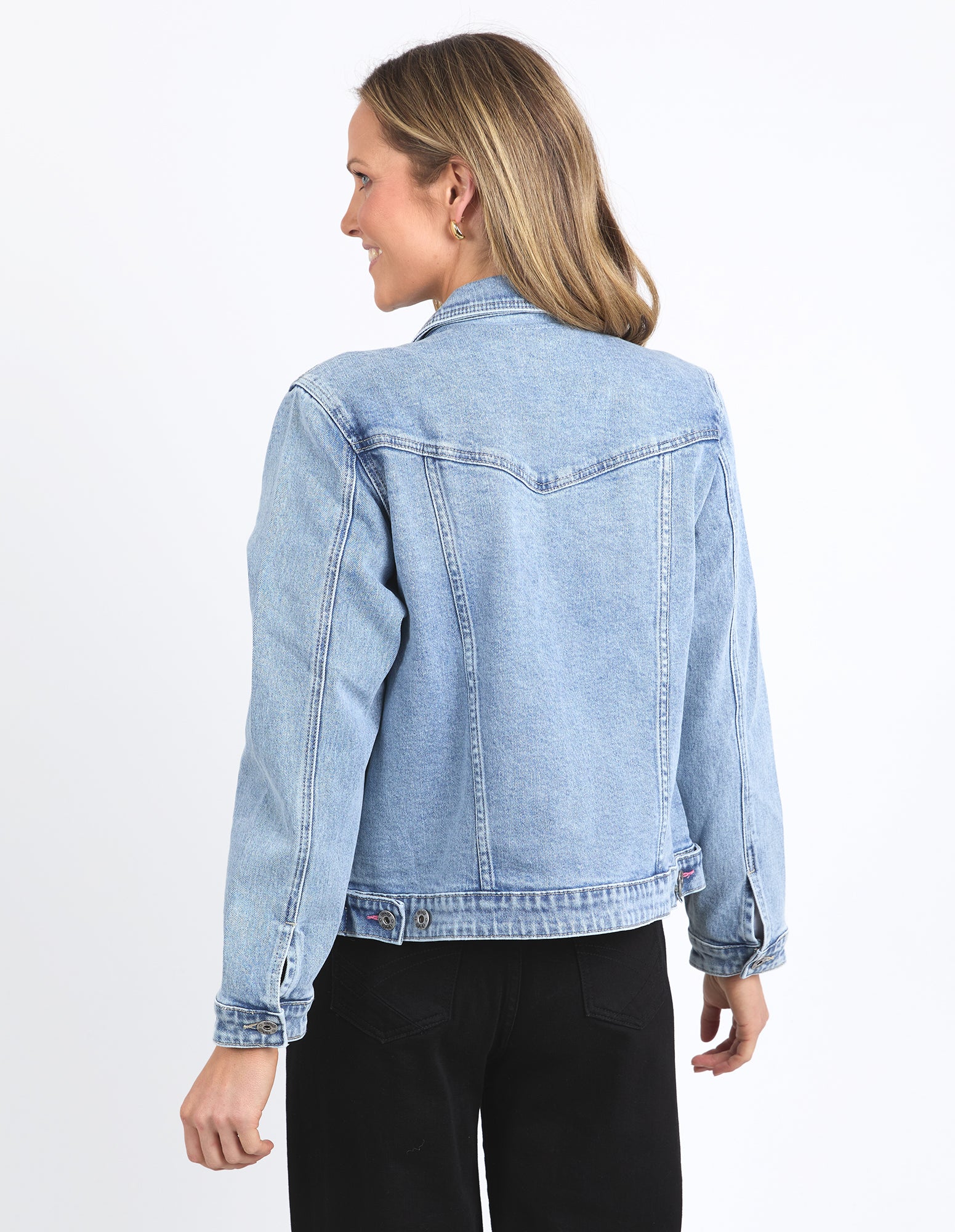 Becca Denim Jacket Light Blue Wash - Image 3