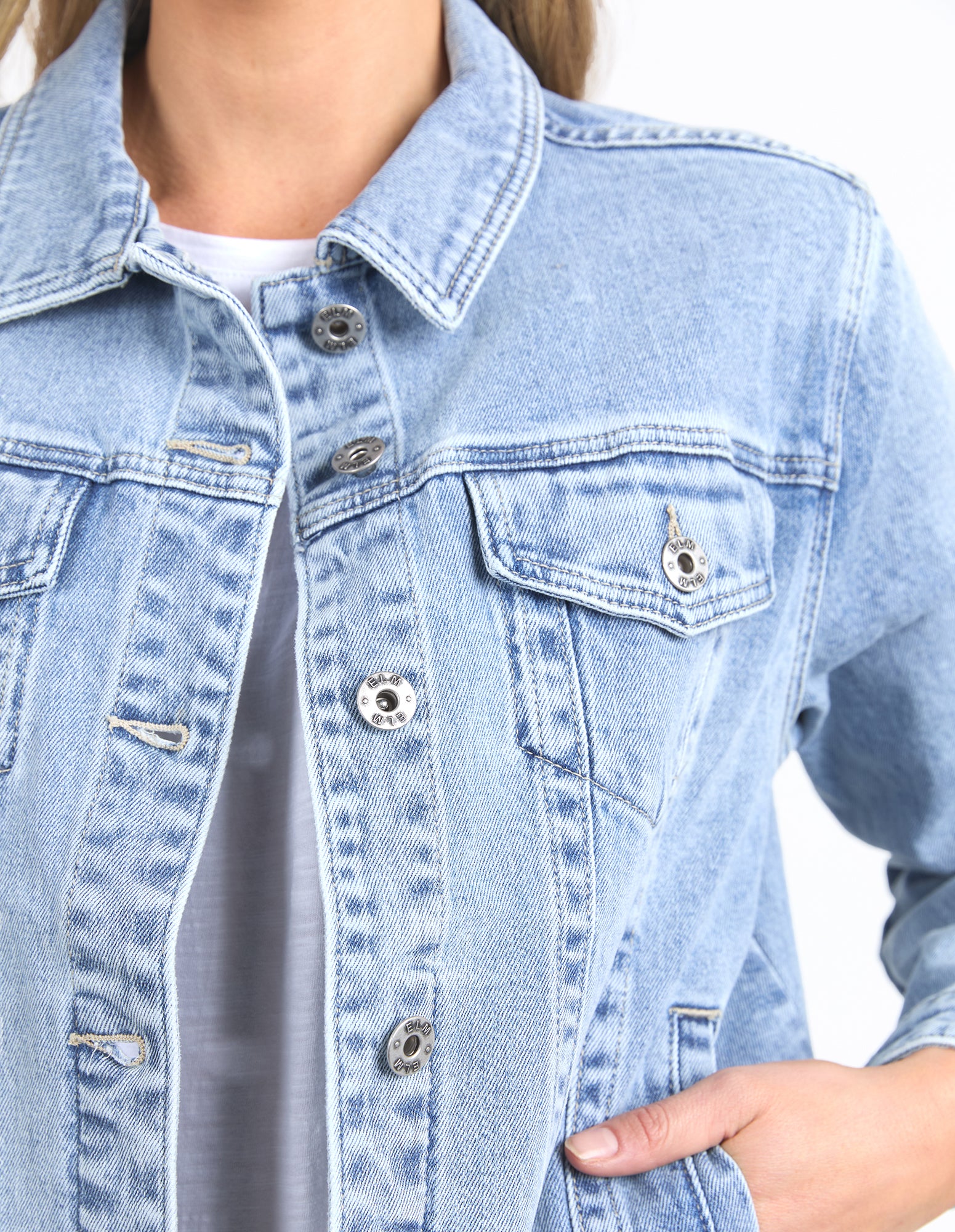 Becca Denim Jacket Light Blue Wash - Image 4