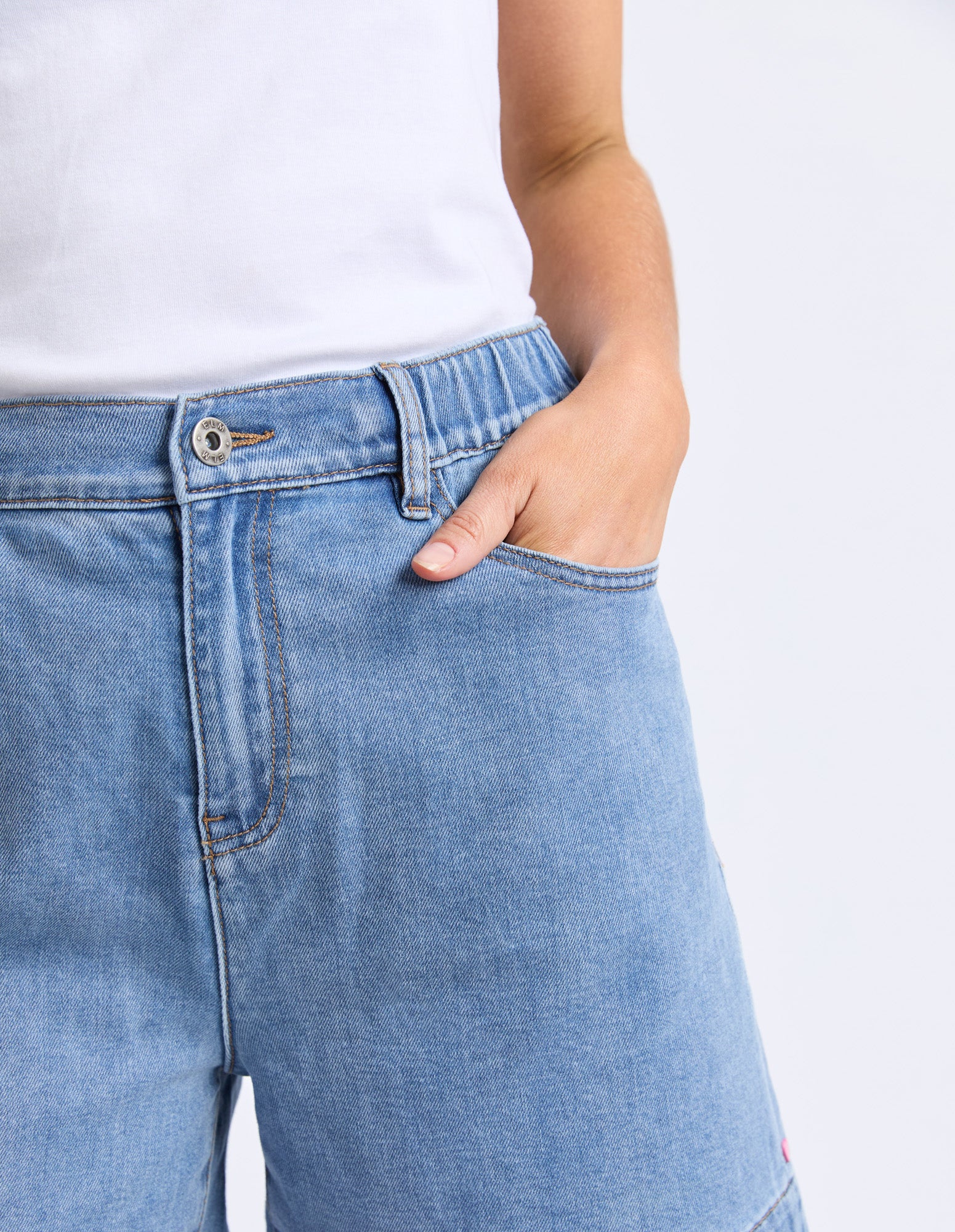 Birdie Denim Short Light Blue Wash - Image 9