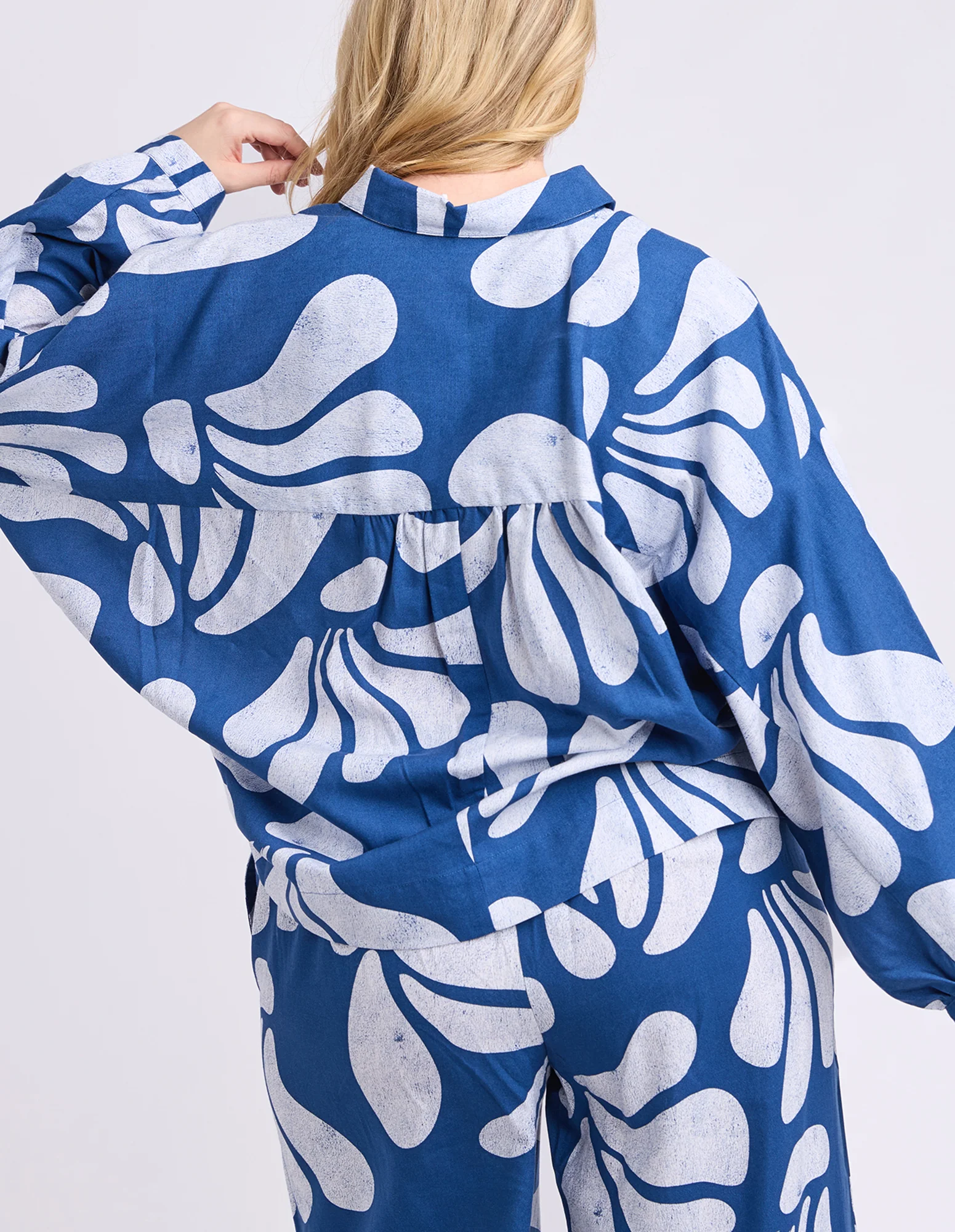 Celeste Shirt Classic Navy Print - Image 7