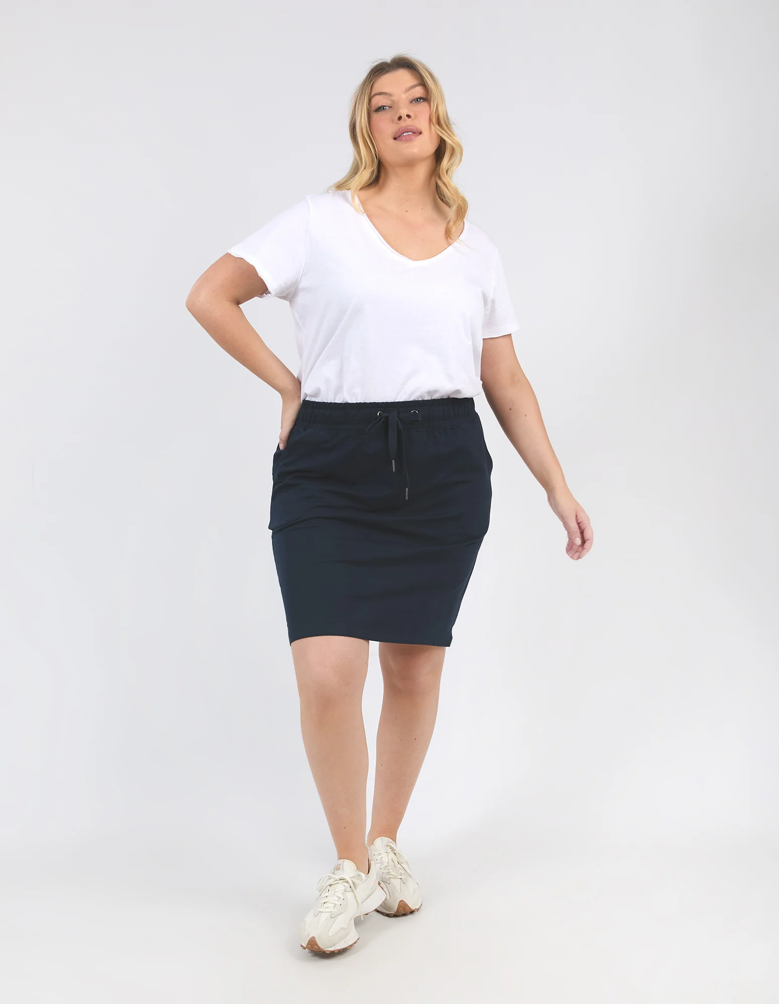Coby Skirt Navy - Image 7