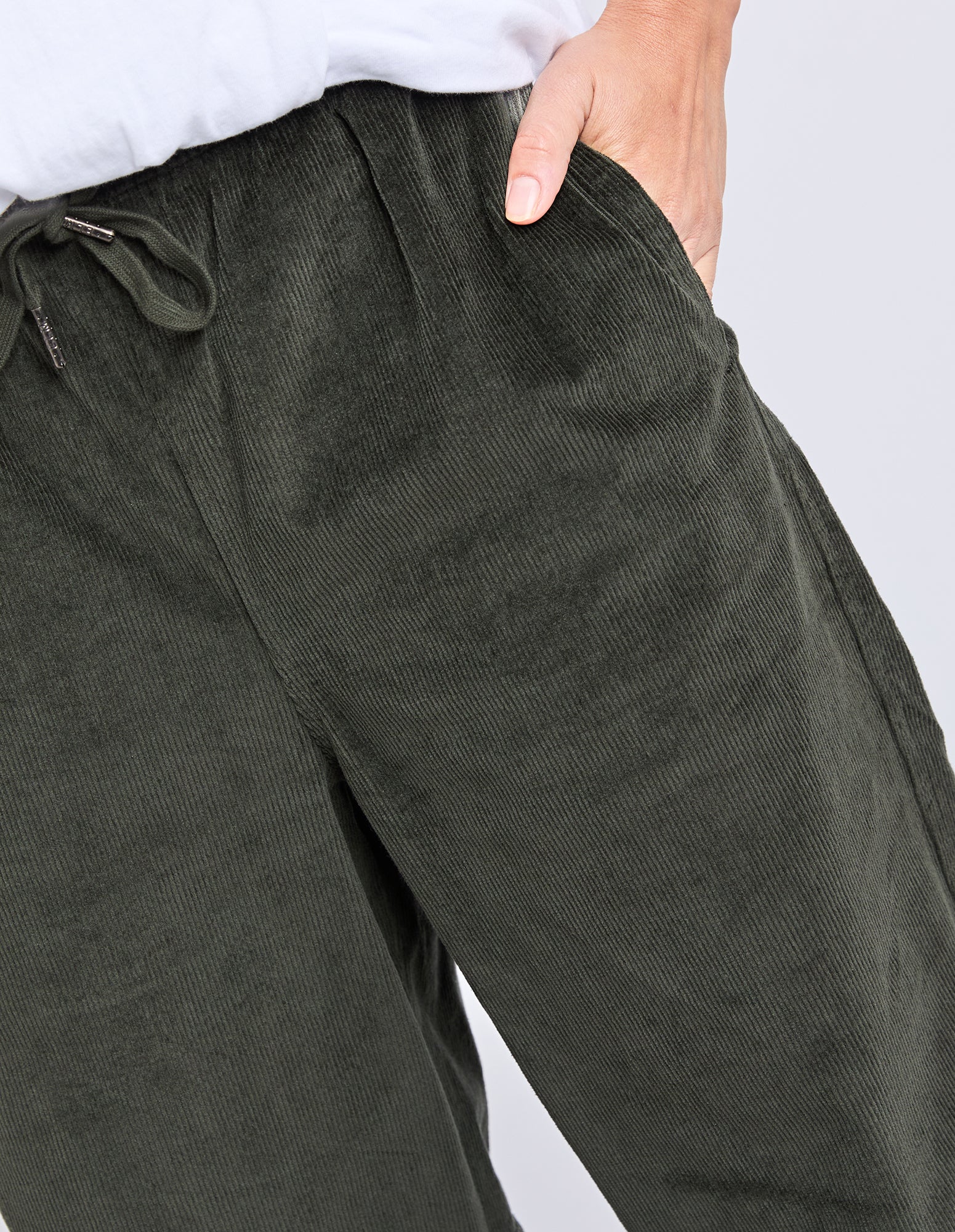 Cord Barrel Pant Basil - Image 6