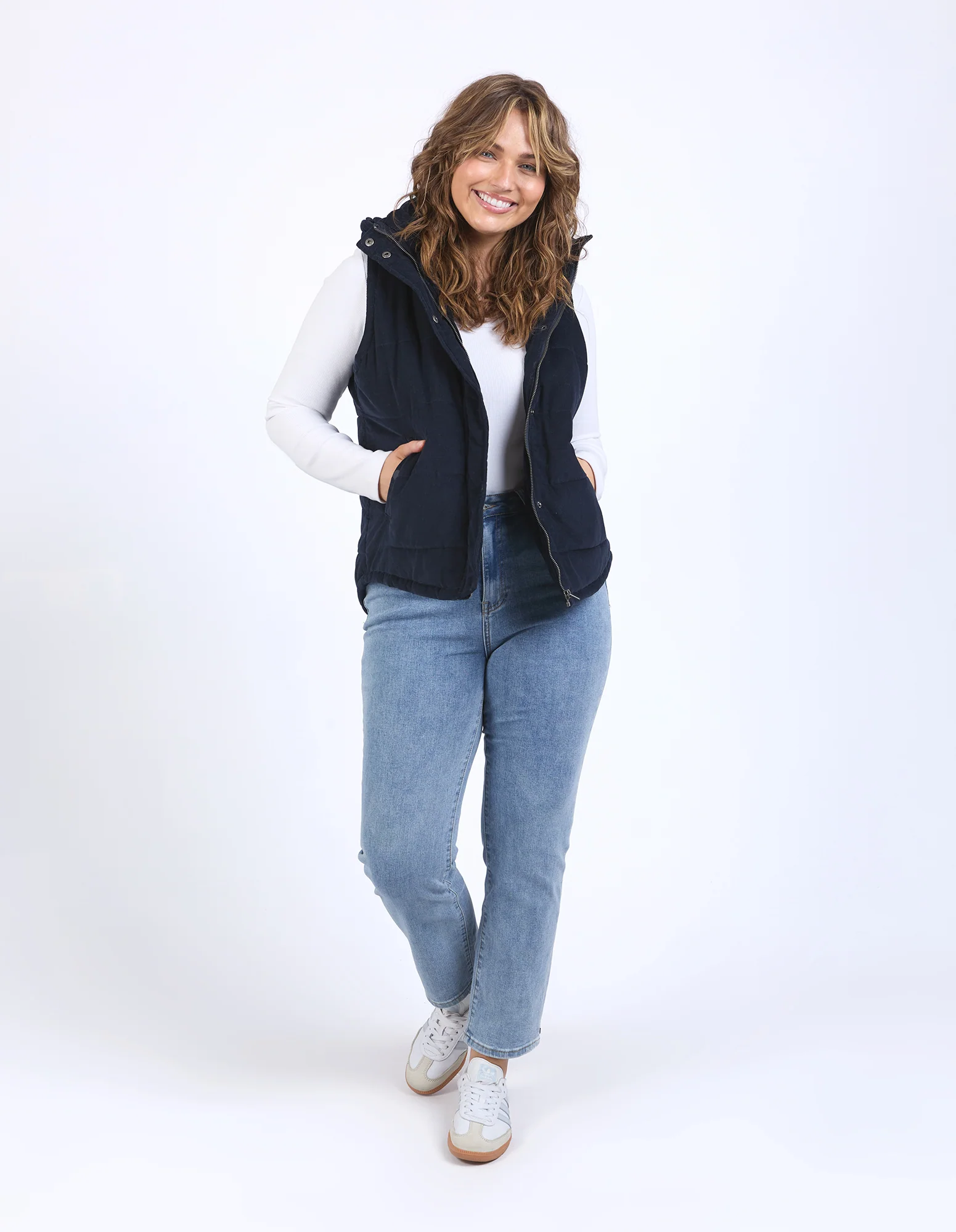 Cord Puffer Vest Dark Sapphire - Image 3