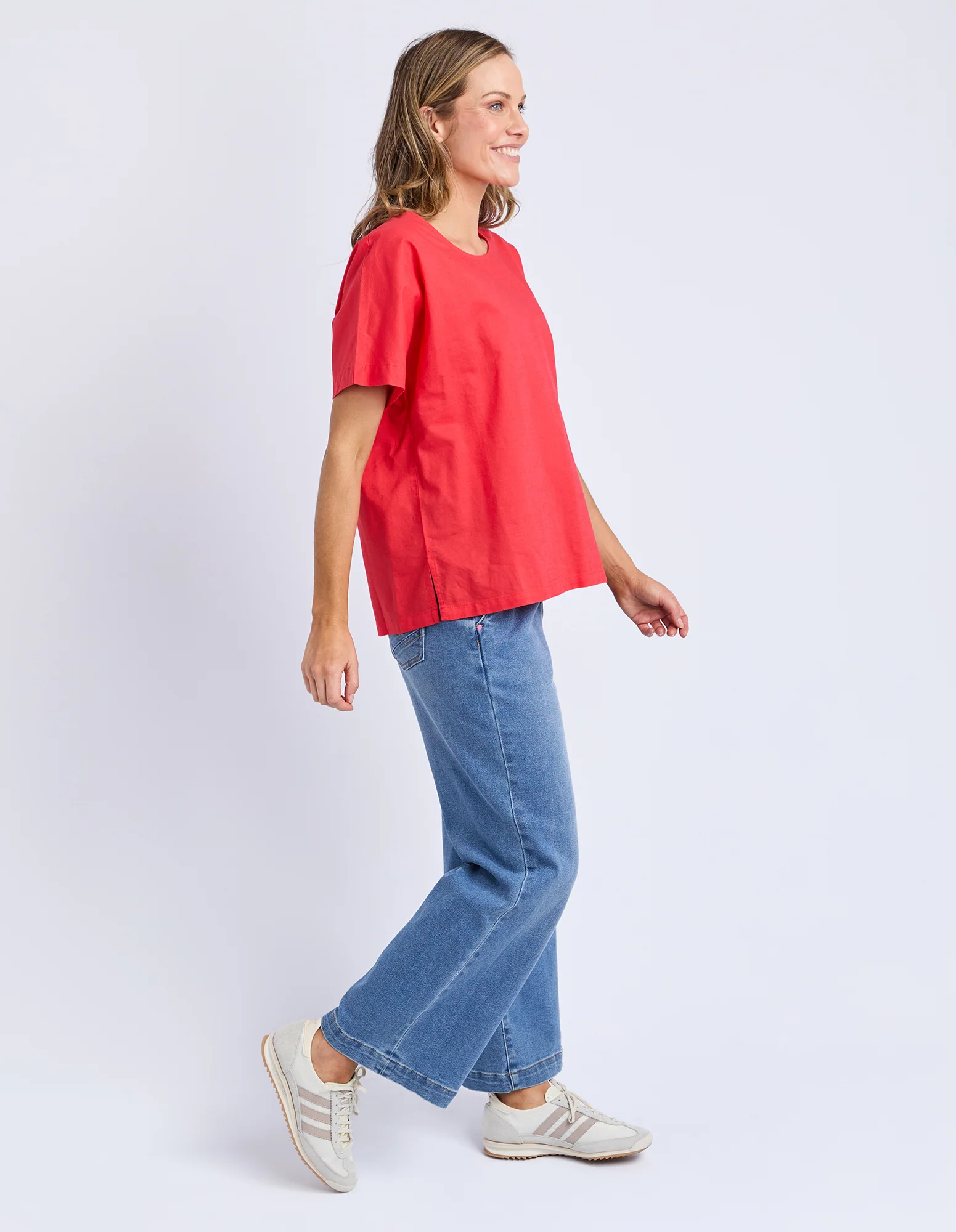 Curtis Woven Short Sleeve Tee Cayenne - Image 6