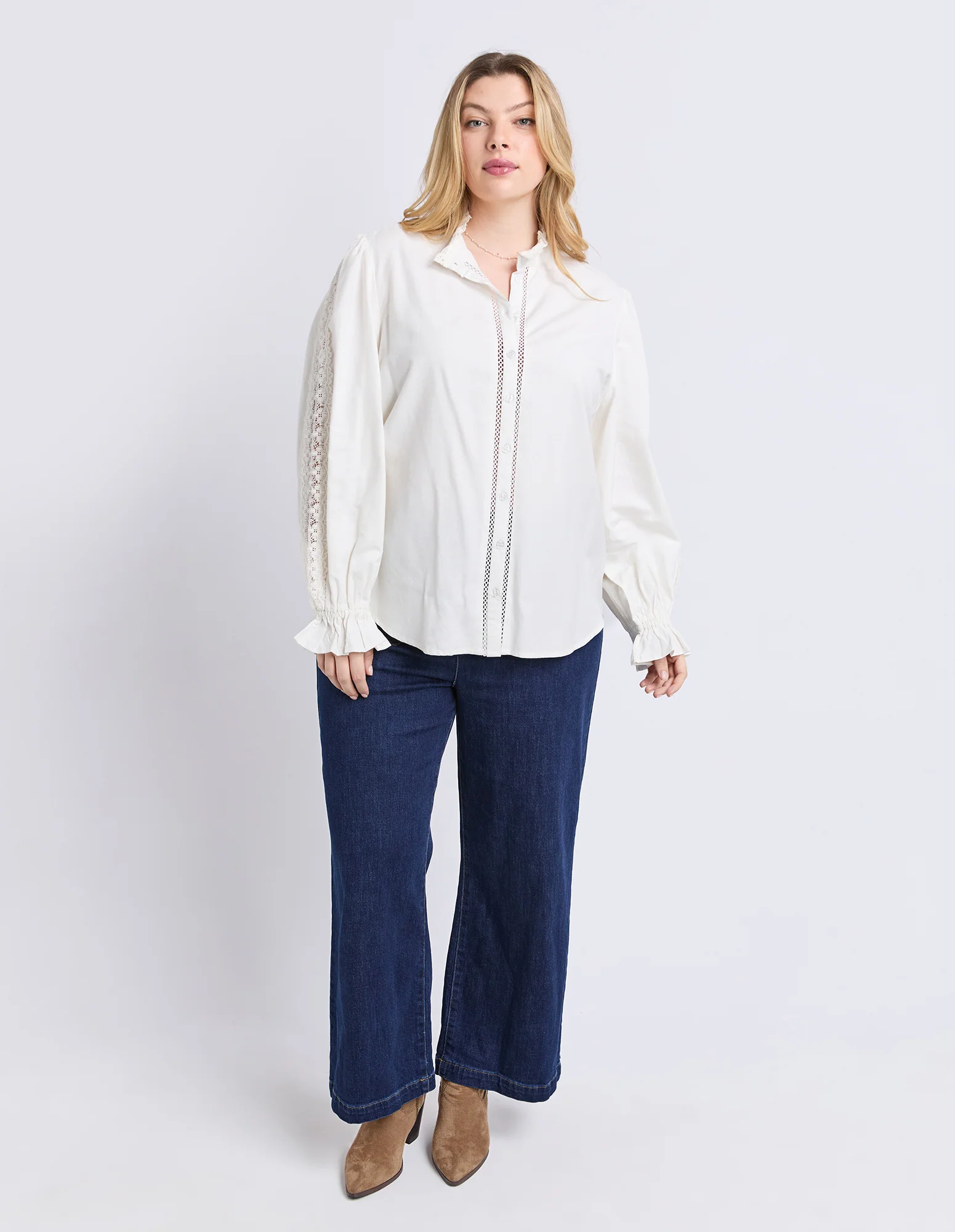 Dahlia Lace Shirt Marshmellow - Image 17