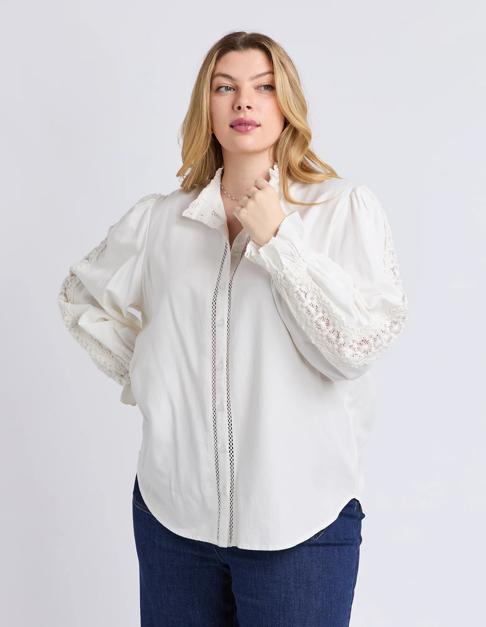 Dahlia Lace Shirt Marshmellow - Image 19