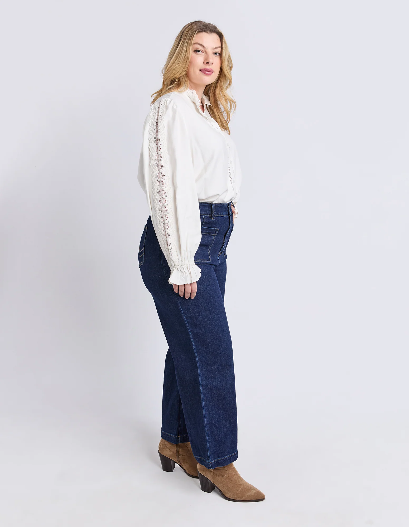 Dahlia Lace Shirt Marshmellow - Image 9