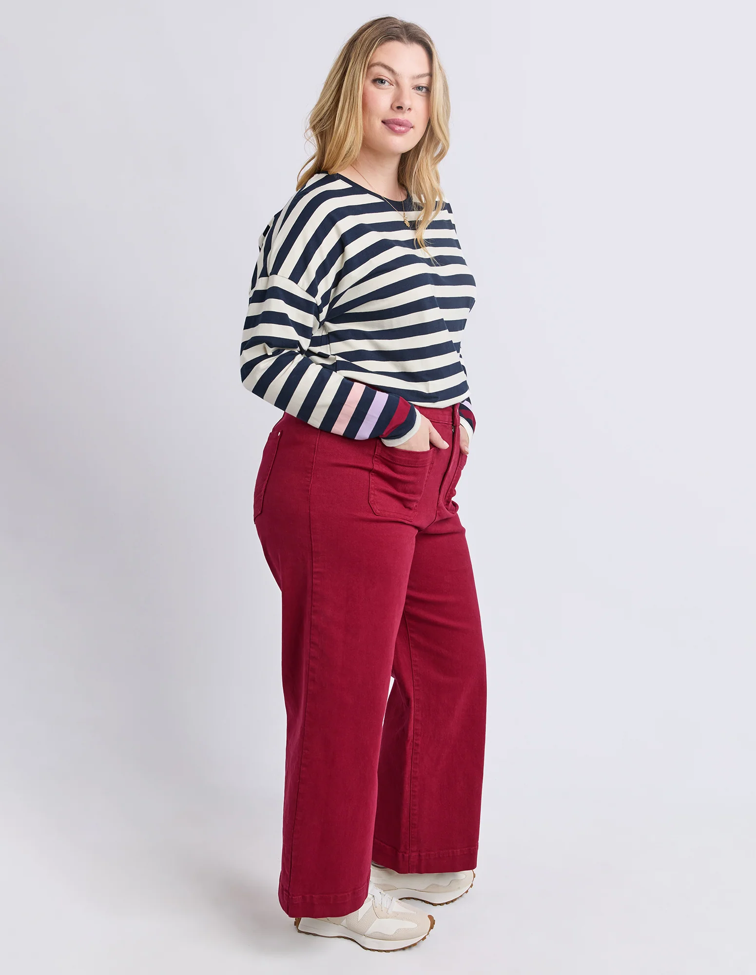 Delphi Front Pocket Jean Maroon - Image 11