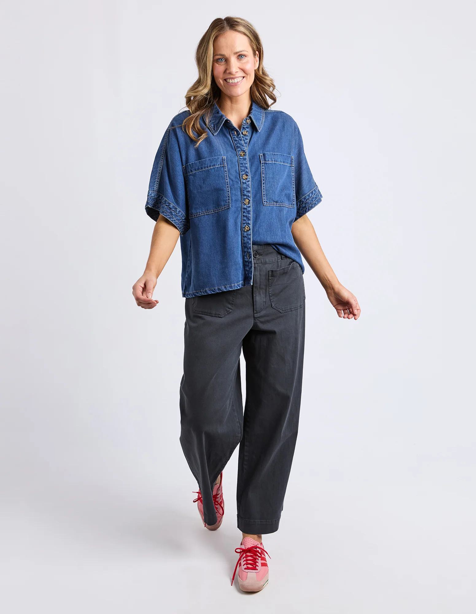 Demi Short Sleeve Denim Shirt Dark Blue Wash - Image 12