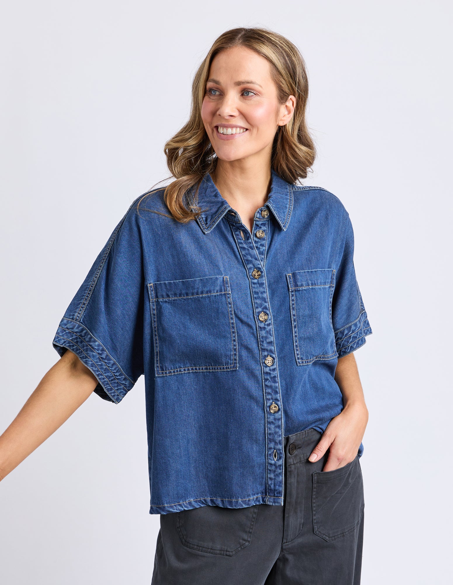 Demi Short Sleeve Denim Shirt Dark Blue Wash - Image 2