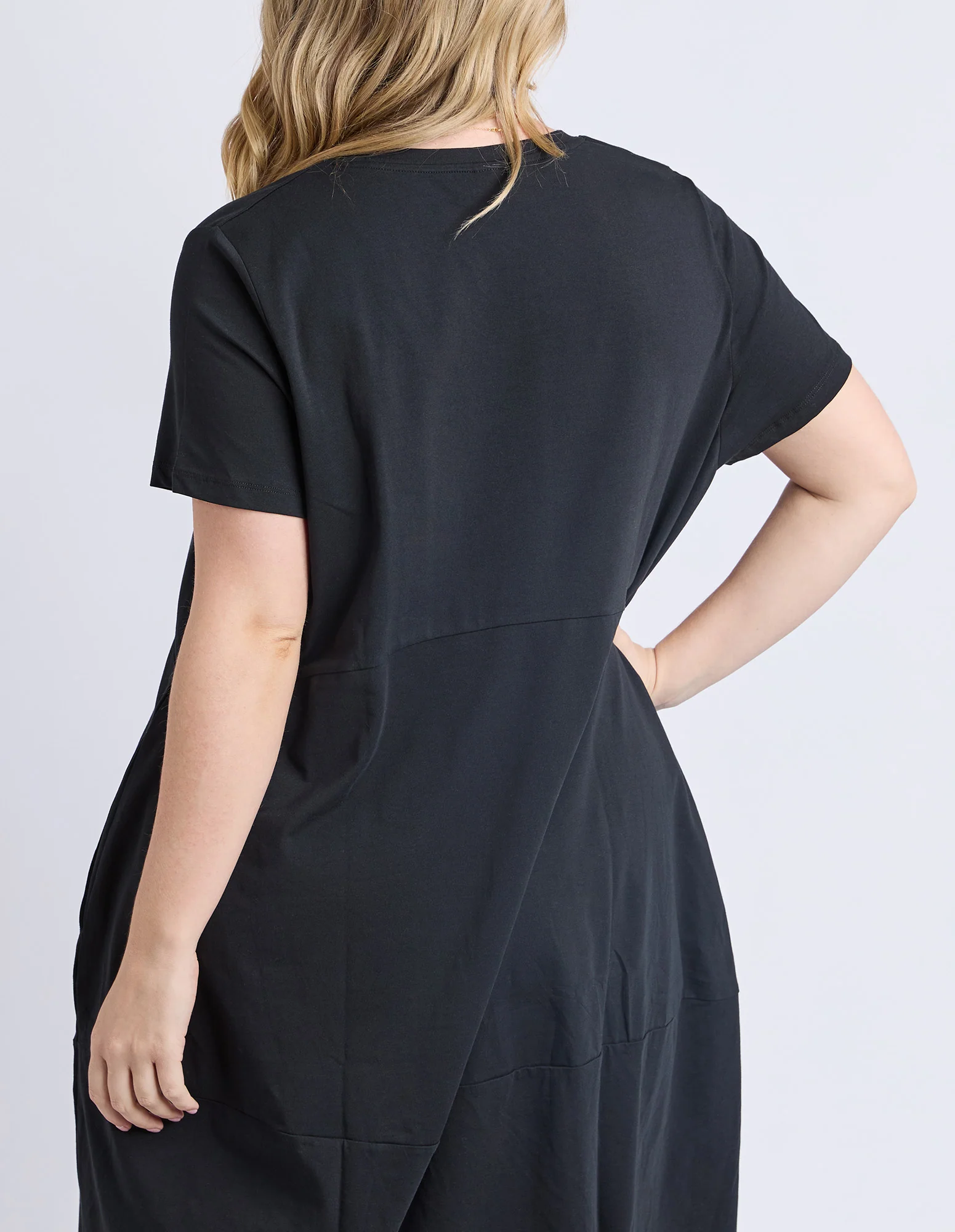 Diana Short Sleeve Dress Black - Image 4