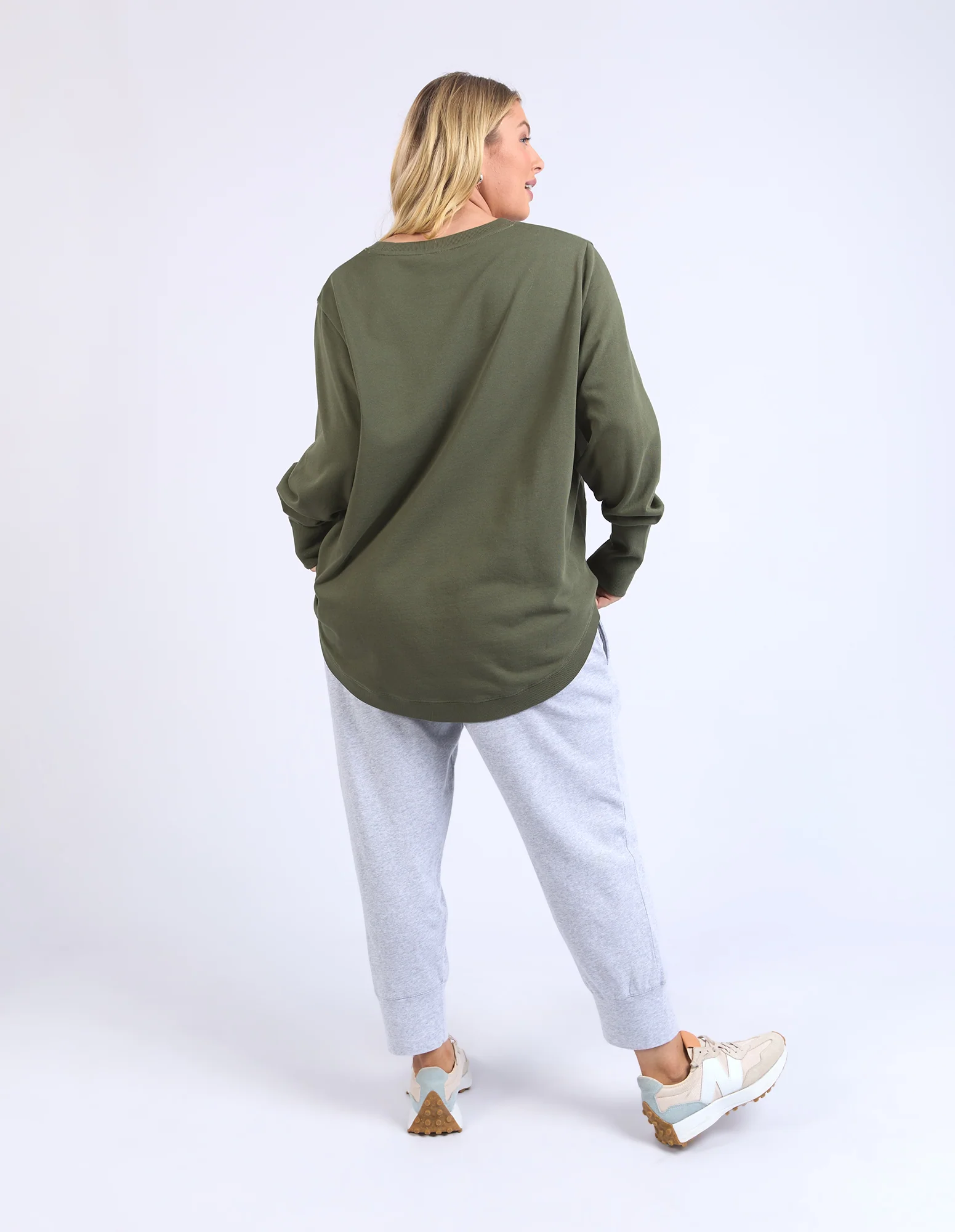 Divine Crew Khaki - Image 4