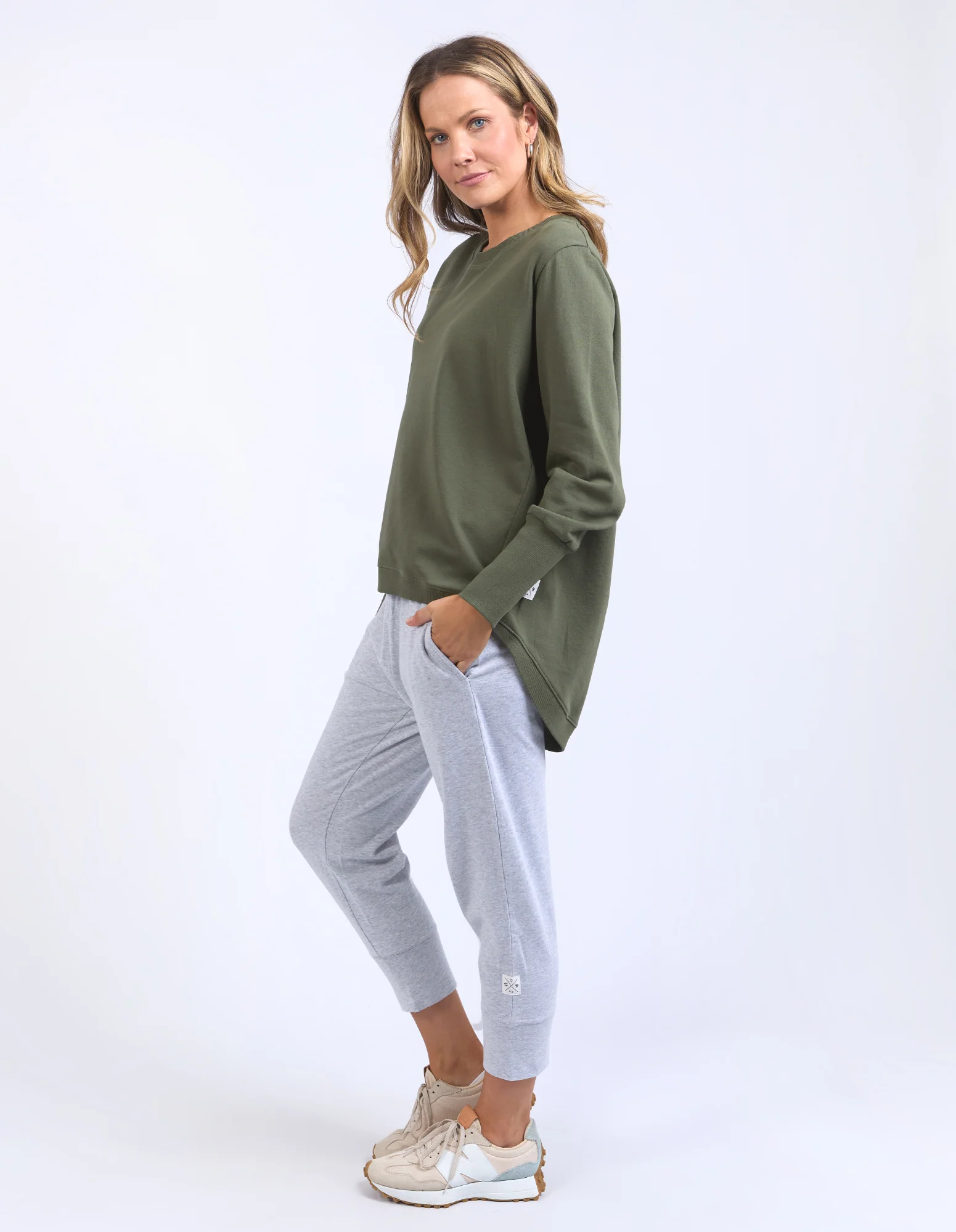Divine Crew Khaki - Image 8