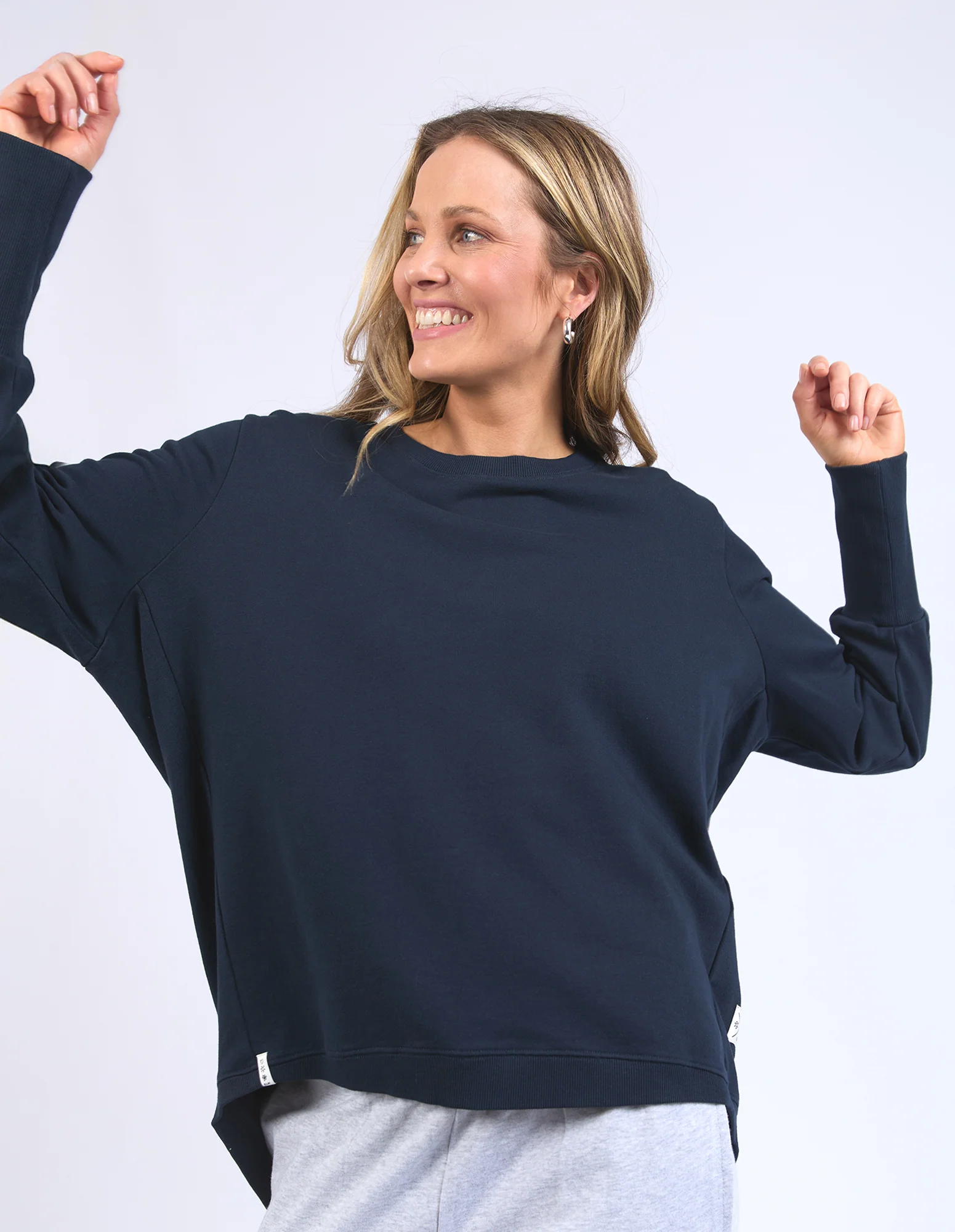 Divine Crew Navy - Image 10