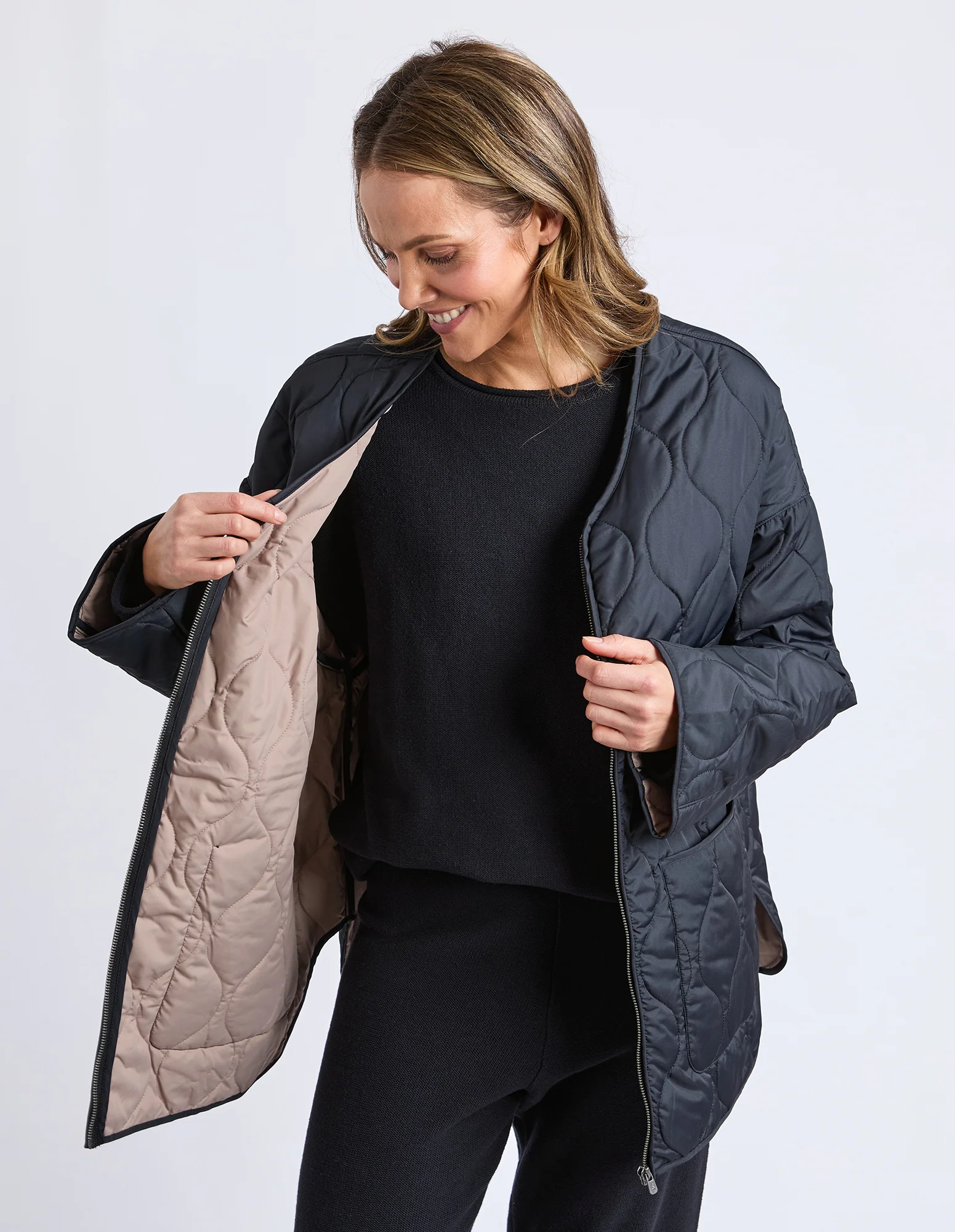 Dusty Jacket Black - Image 2