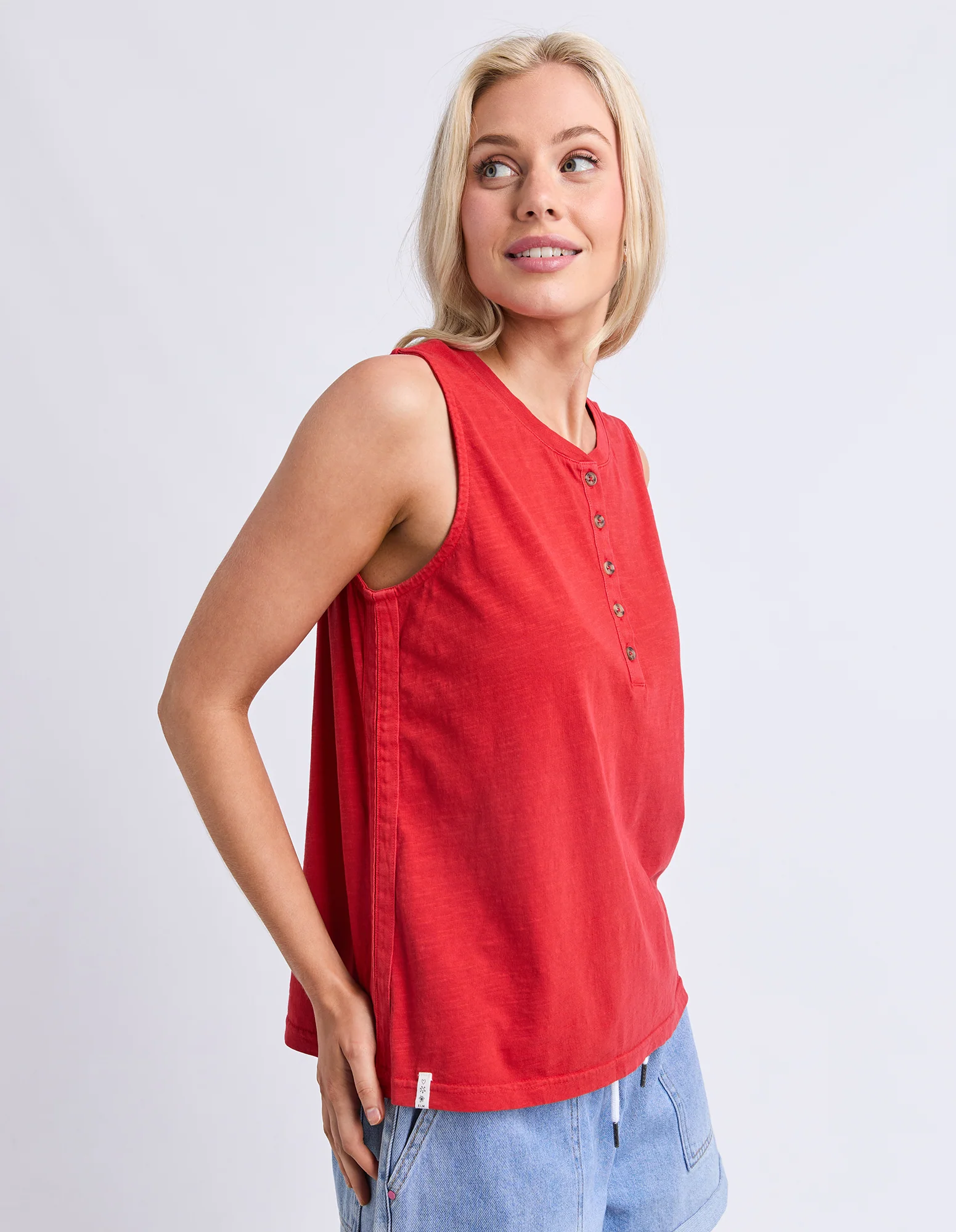 Elysian Tank Cranberry - Image 4