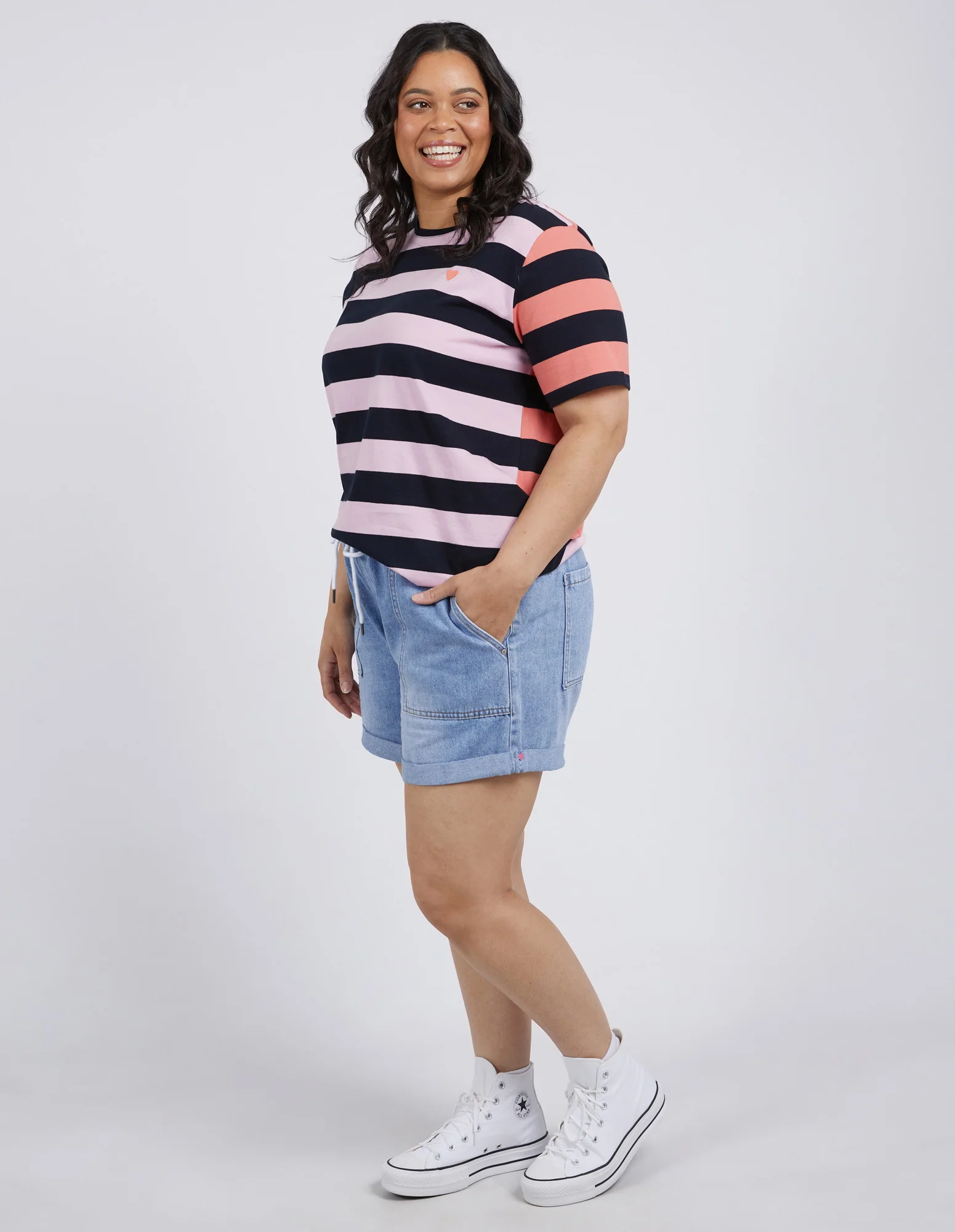 Emma Relaxed Denim Short Mid Blue Wash - Image 11