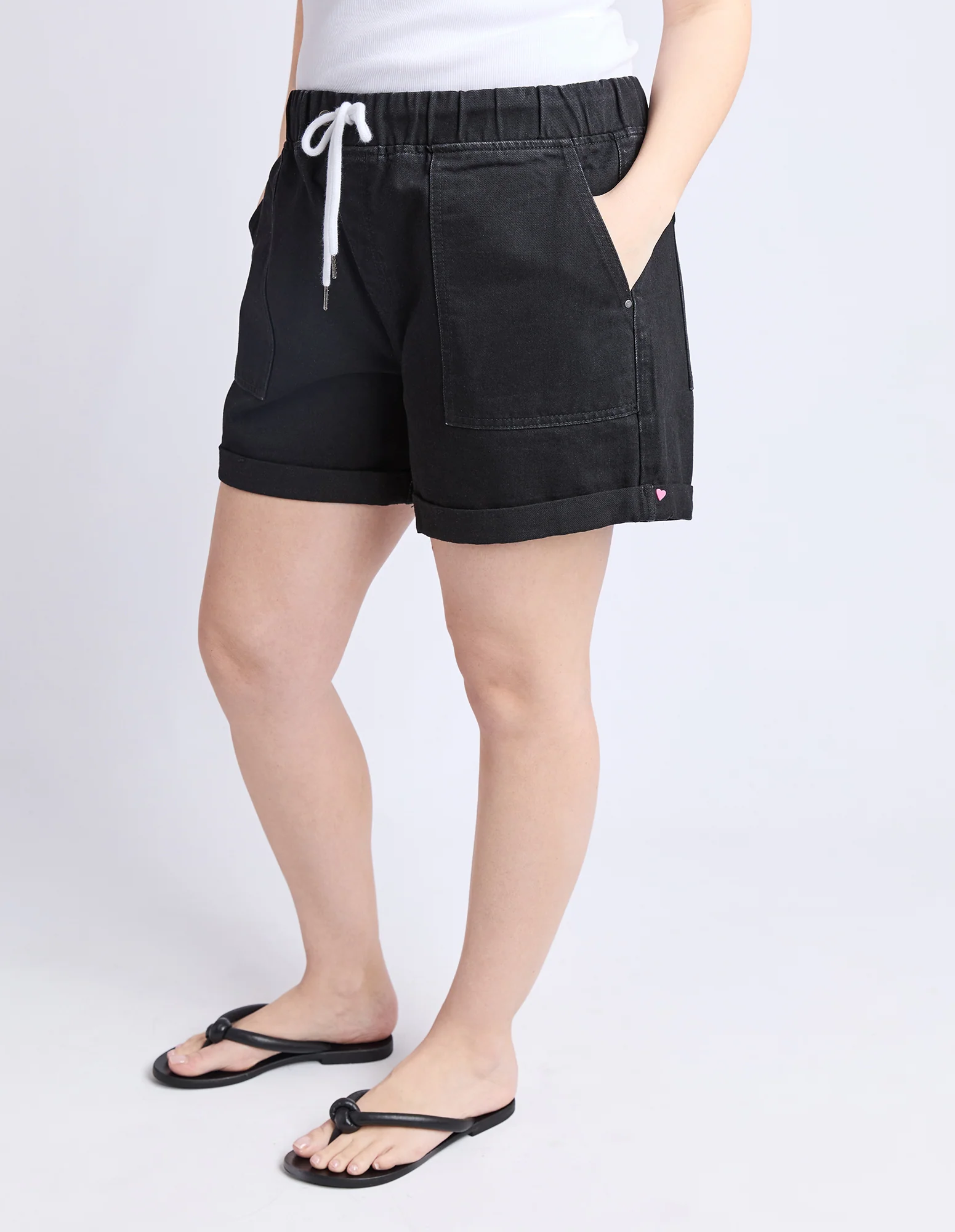 Emma Relaxed Short Black - Image 5