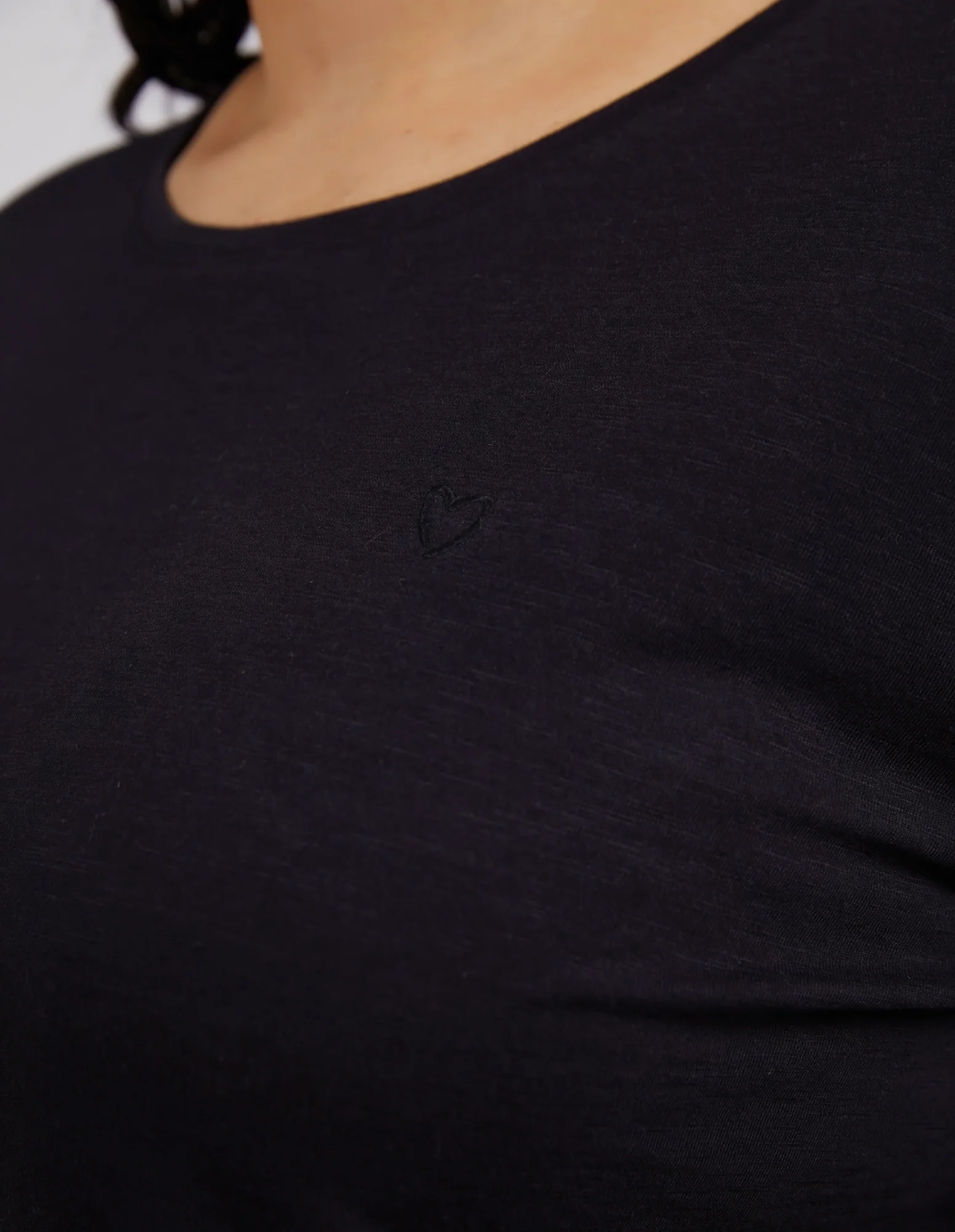 Everyday Long Sleeve Black - Image 10