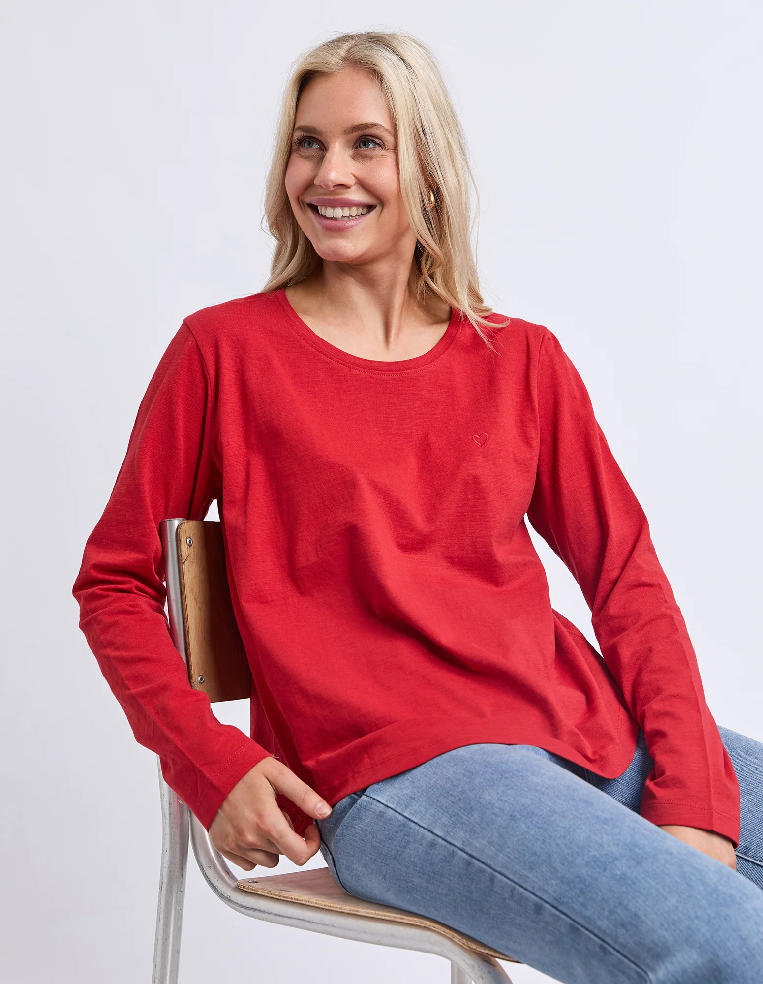 Everyday Long Sleeve Tee Cranberry - Image 4