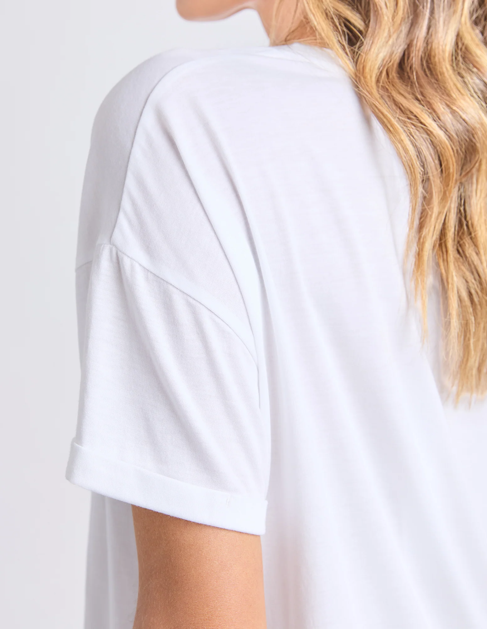 Fiesta Tee White - Image 10