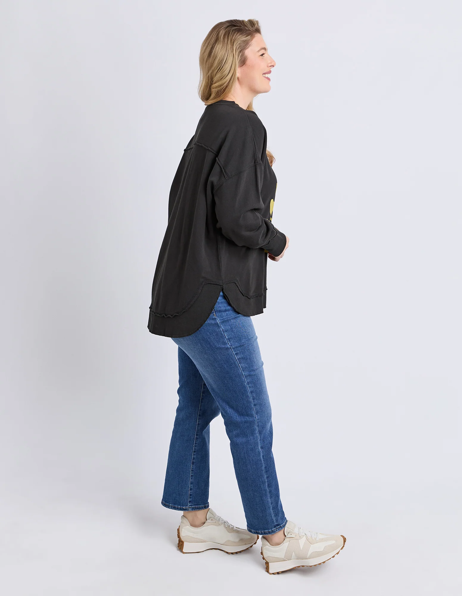 Fiore Crew Washed Black - Image 12