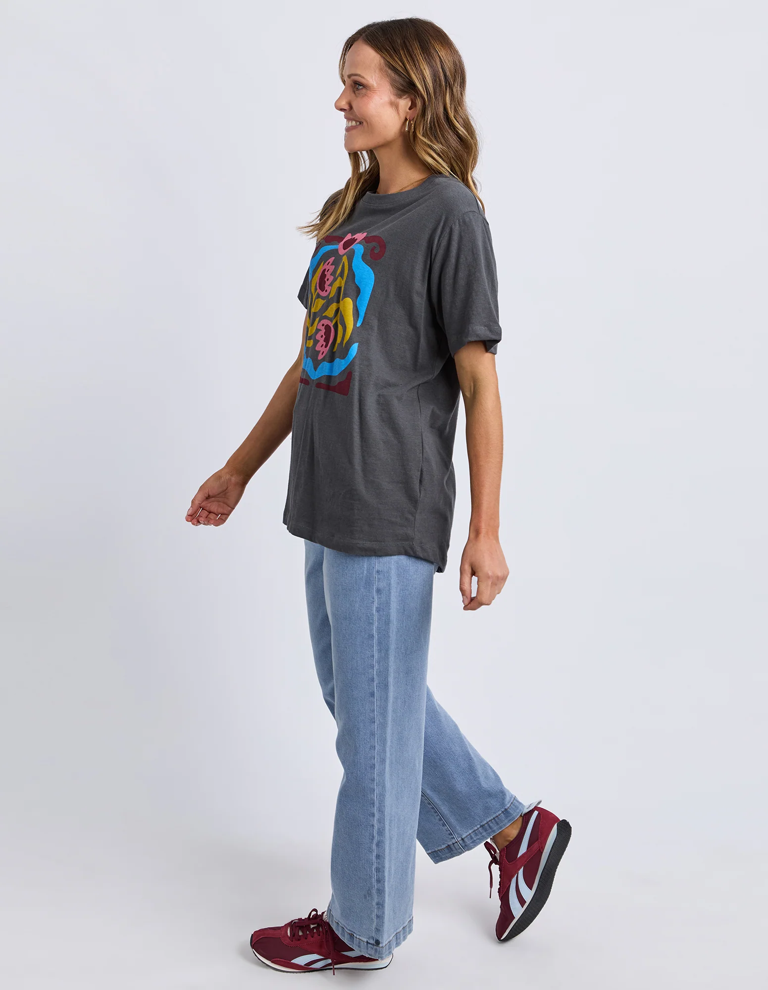 Flowerette Tee Charcoal - Image 6
