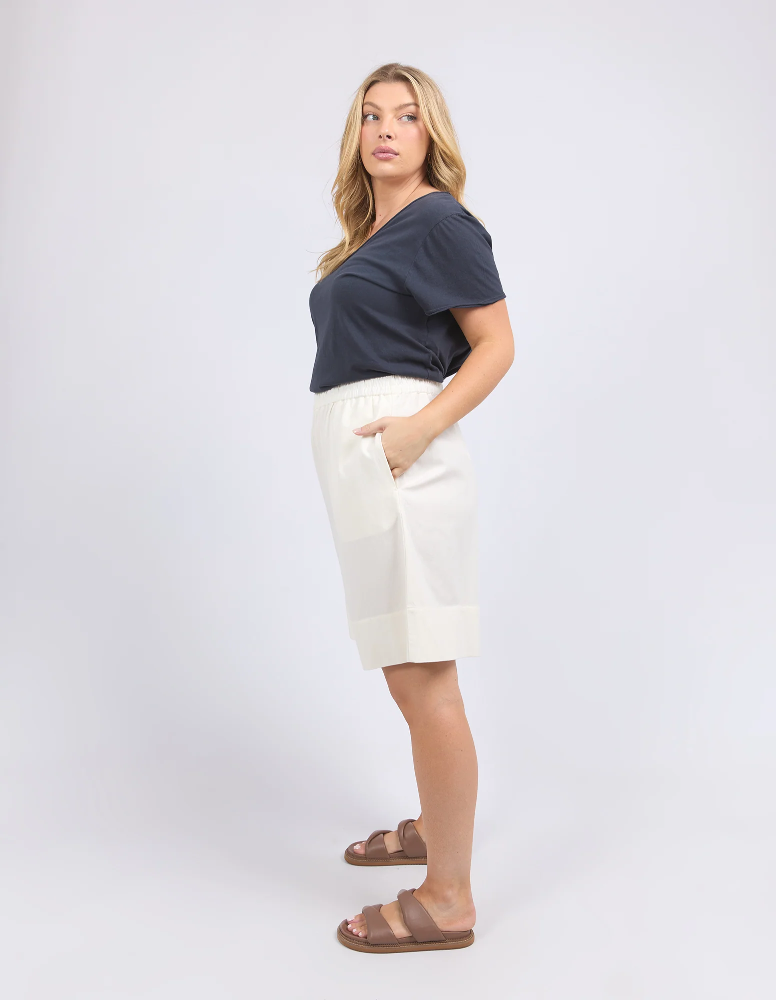 Ginny Short Marshmallow - Image 12