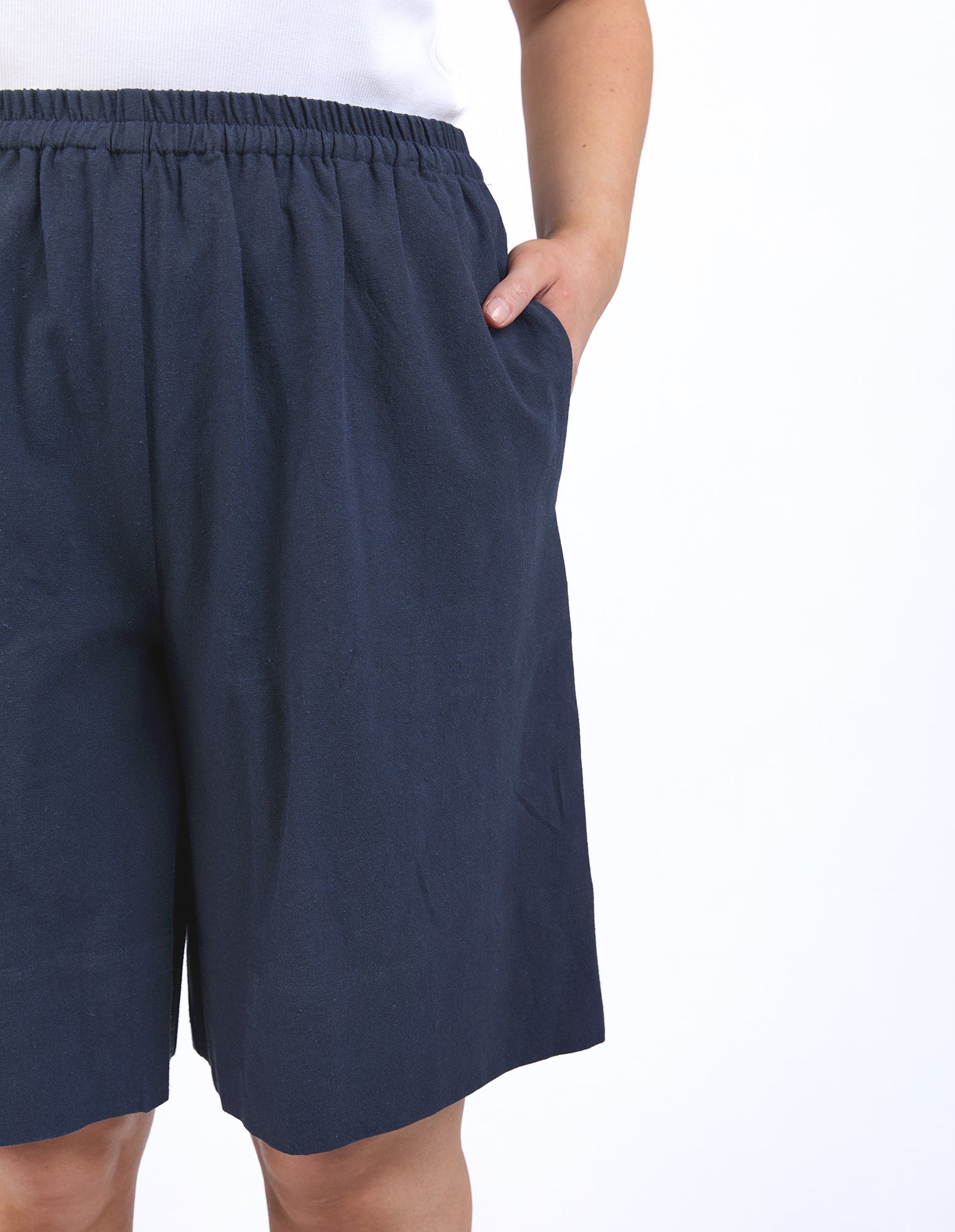 Ginny Short Navy - Image 5