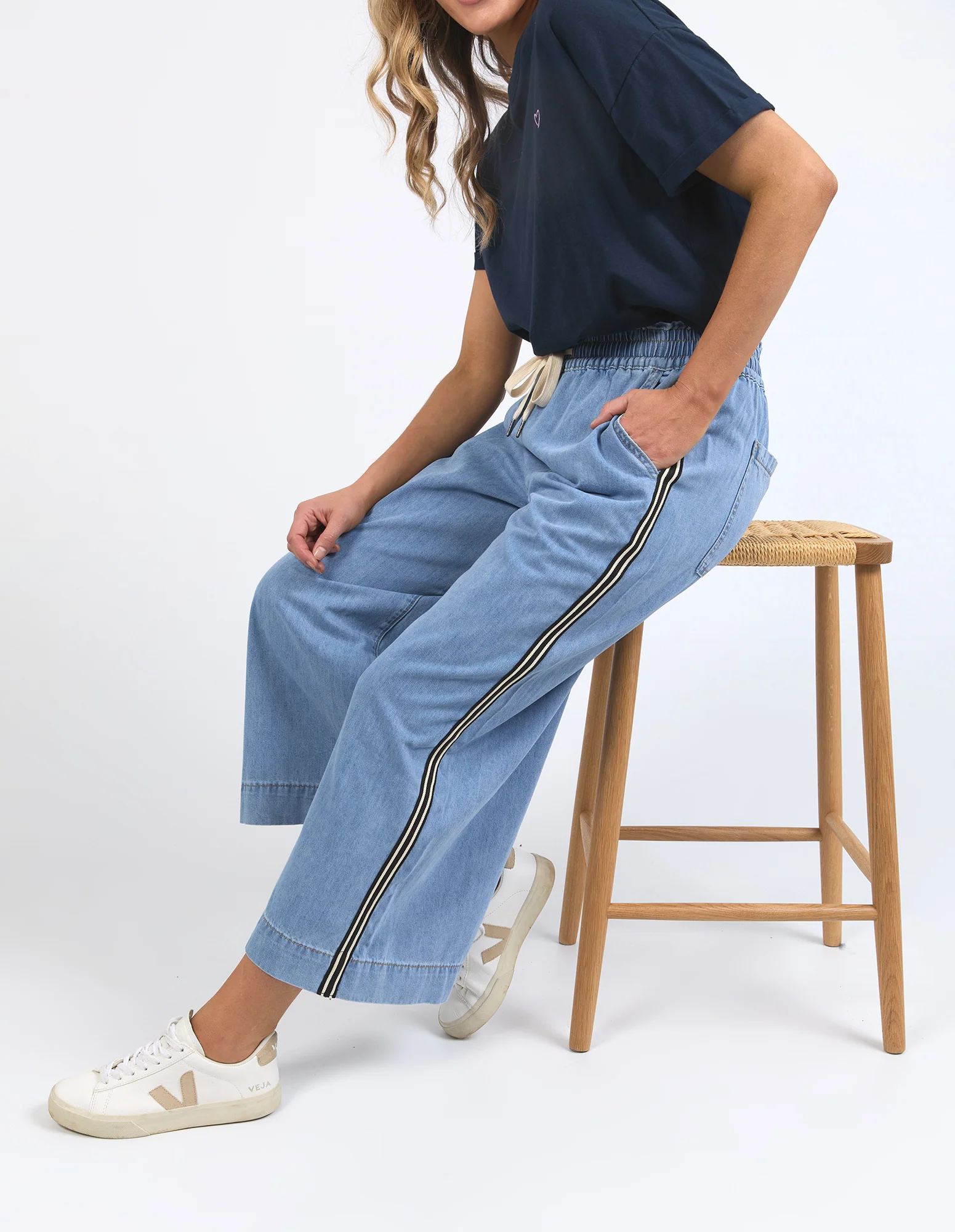 Greta Wide Leg Pant Side Tape Light Blue - Image 12