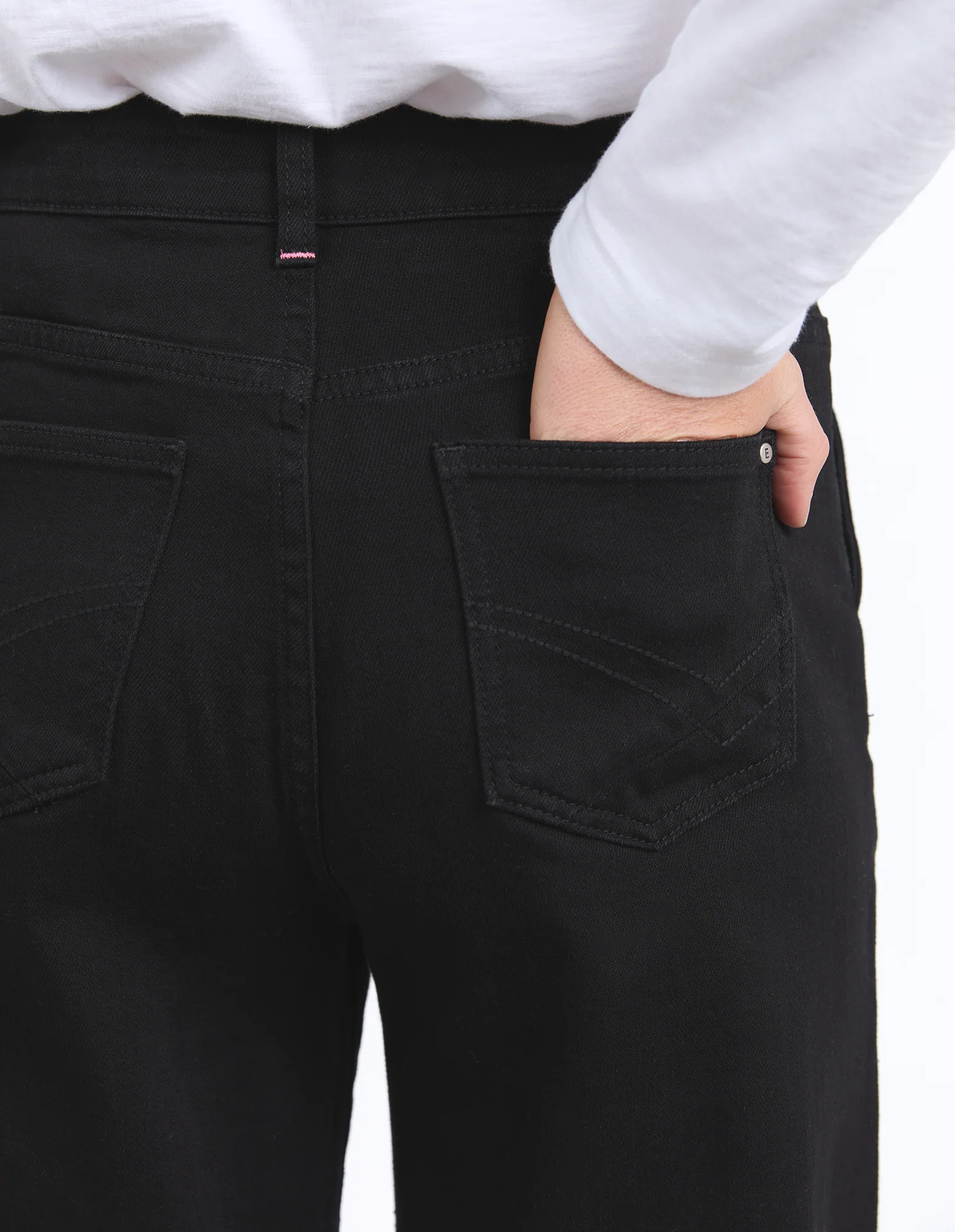 Izzy Wide Leg Jean Black Wash - Image 5