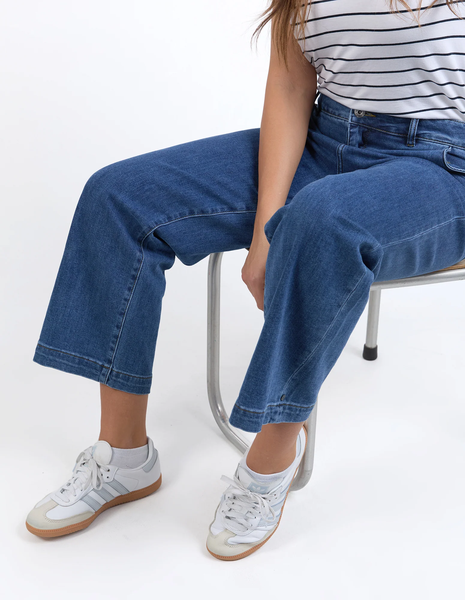 Izzy Wide Leg Jean Dark Blue Wash - Image 5