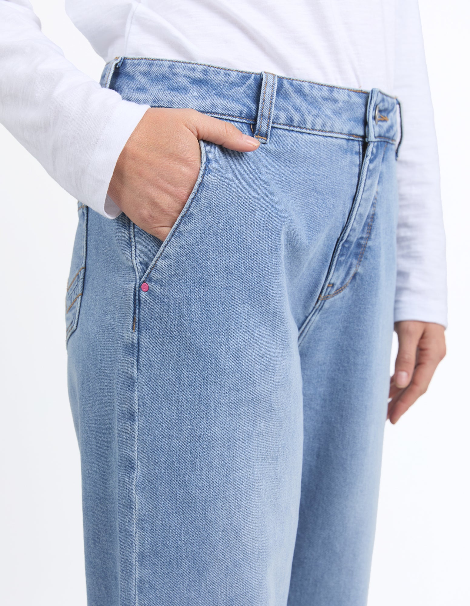 Izzy Wide Leg Jean Vintage Blue Wash - Image 5