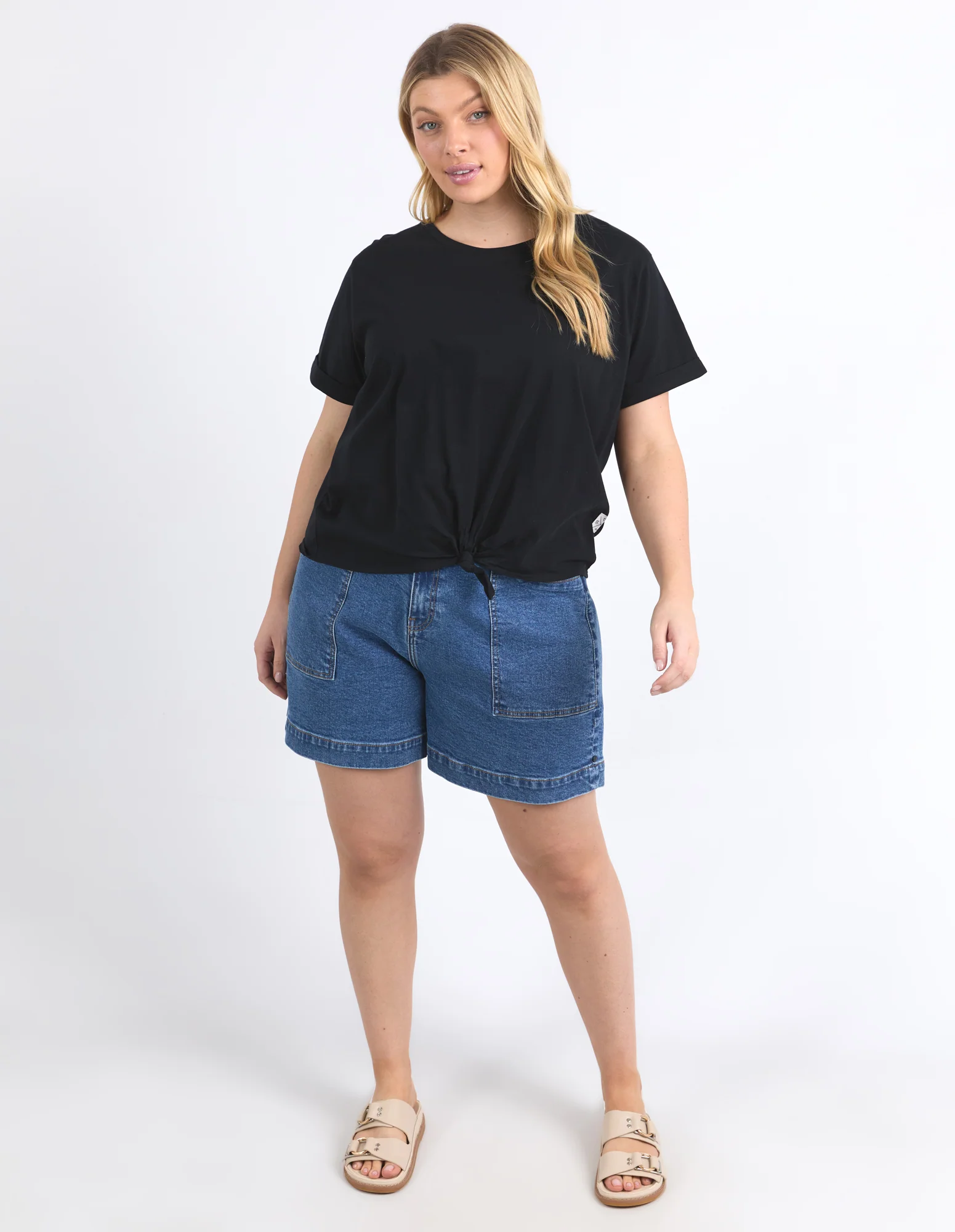 Knot Short Sleeve Tee Black - Image 7