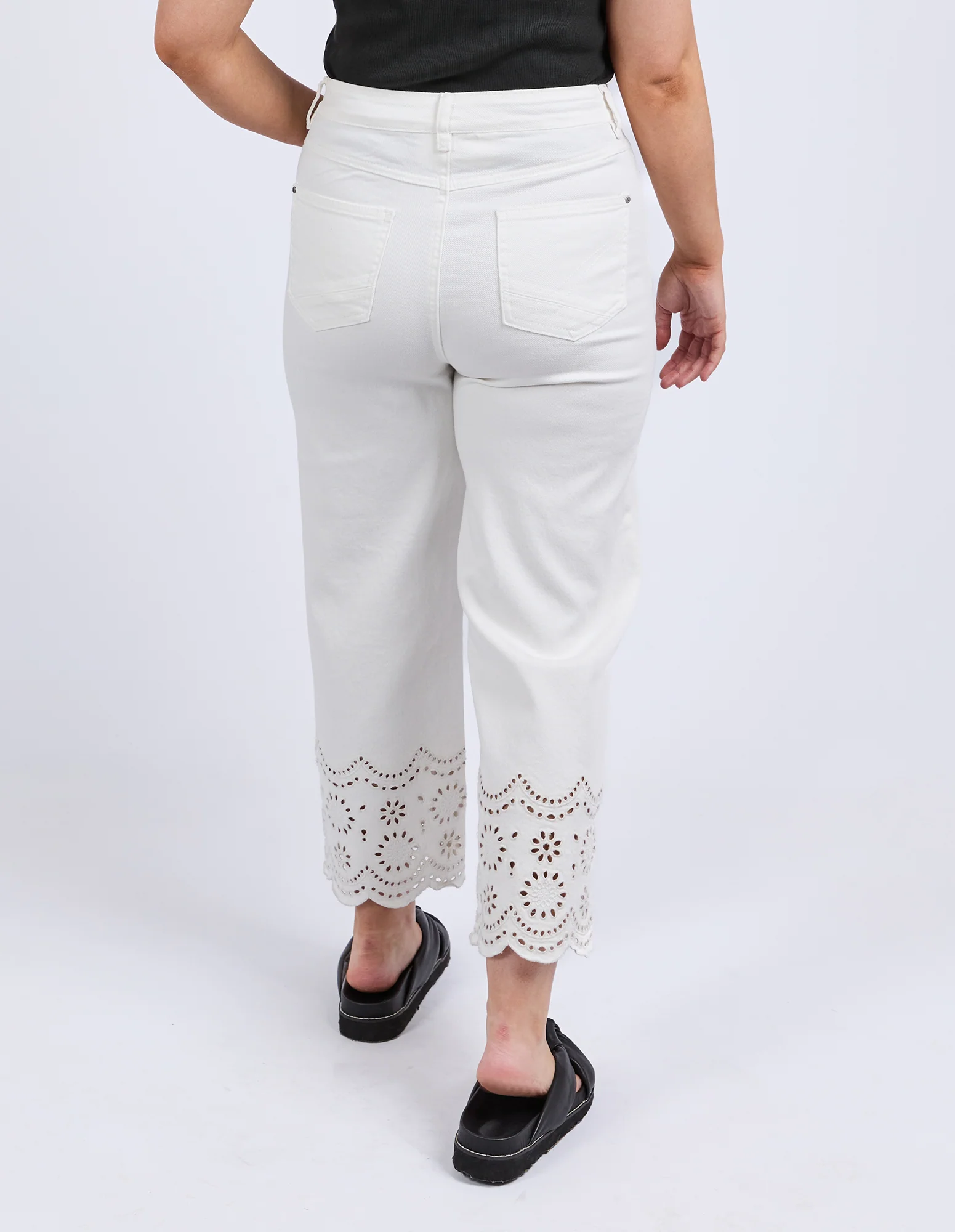 Lace Jean Vintage White - Image 4