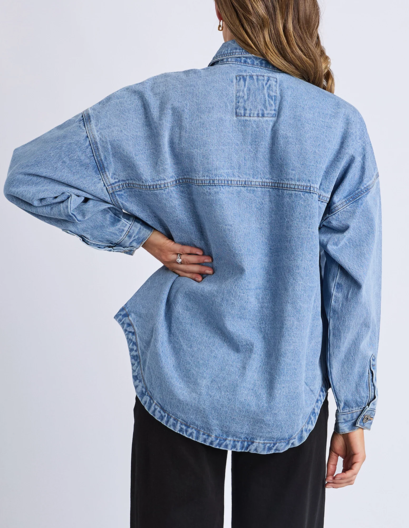 Laura Denim Shacket Light Blue - Image 3