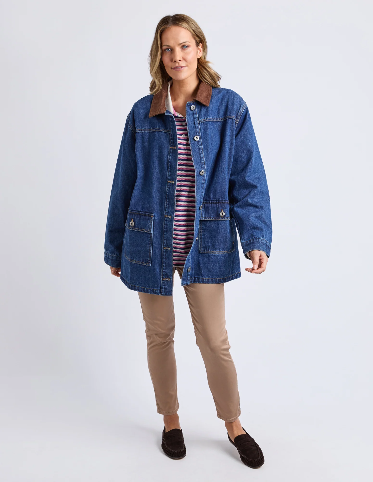 Lilian Denim Barn Jacket Mid Blue Wash - Image 3