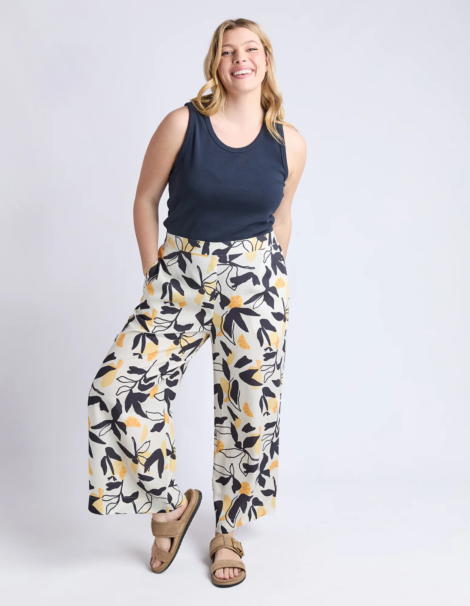 Limone Pant Limone Leaf Print - Image 3