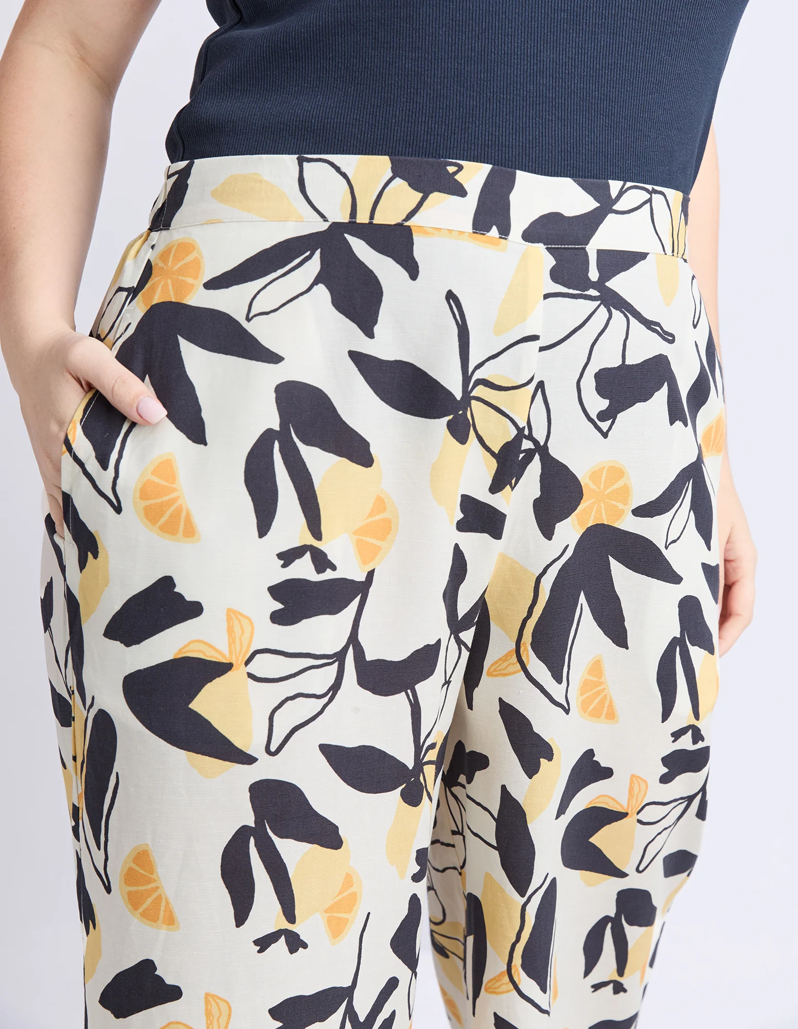 Limone Pant Limone Leaf Print - Image 6