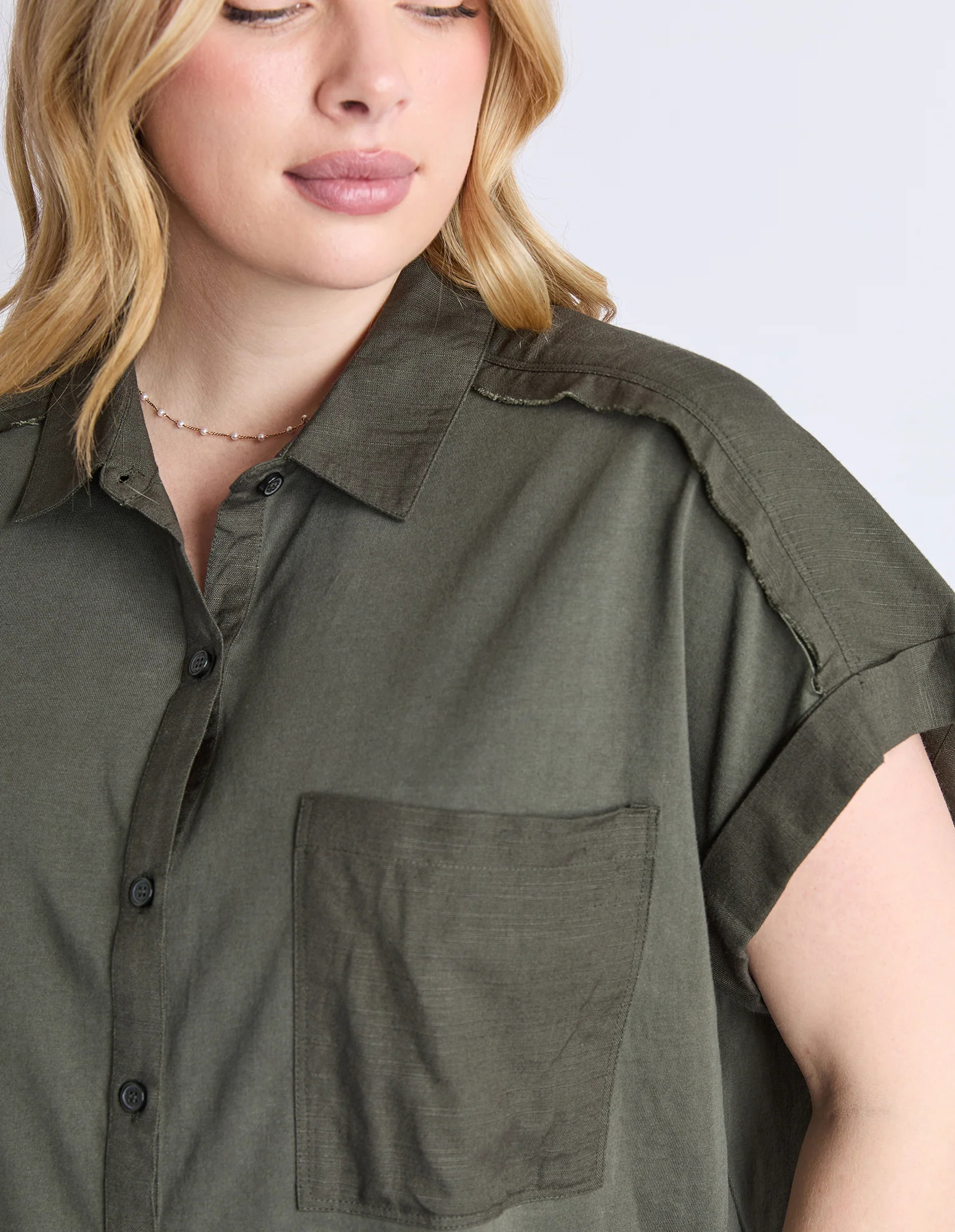 Locket Shirt Khaki - Image 6