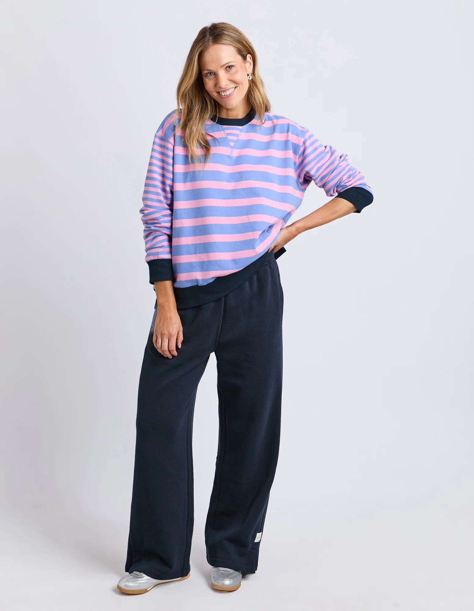 Louise Trackpant Navy - Image 3